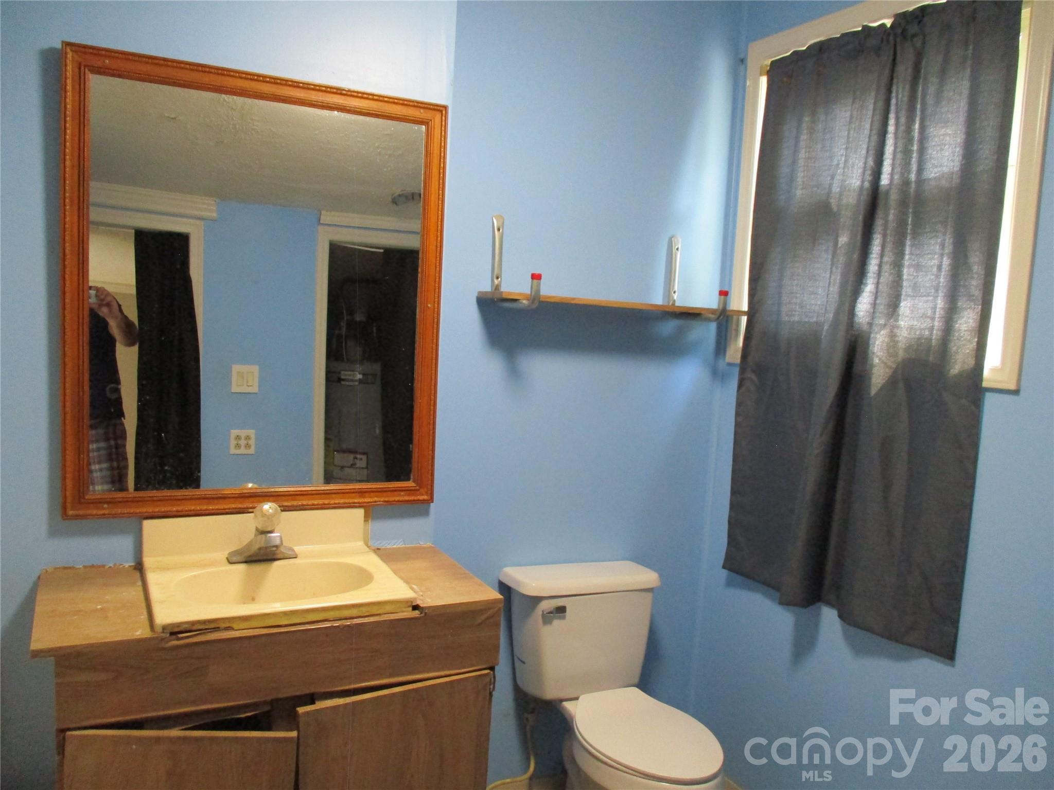 main property photo 19