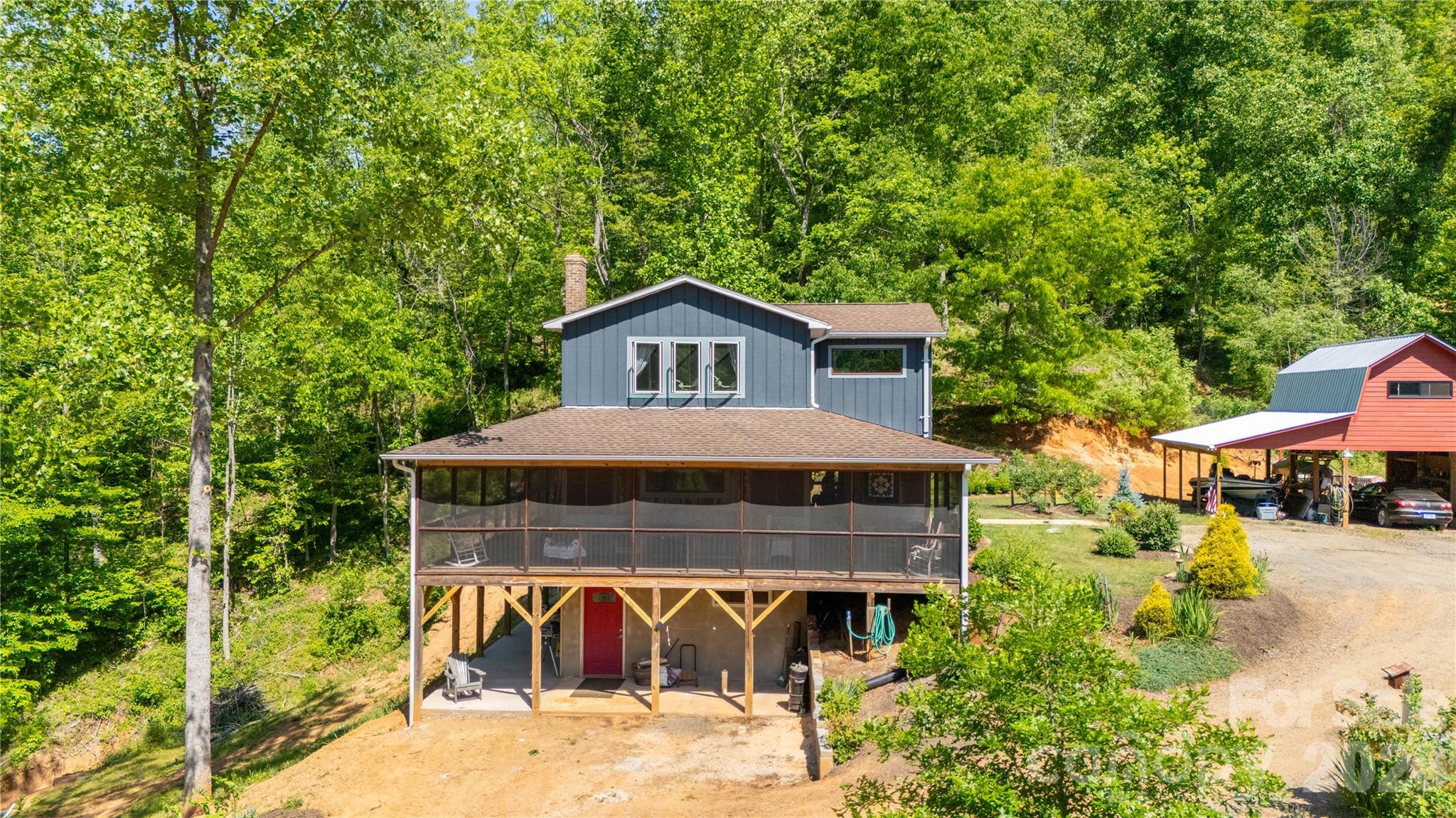 main property photo 33