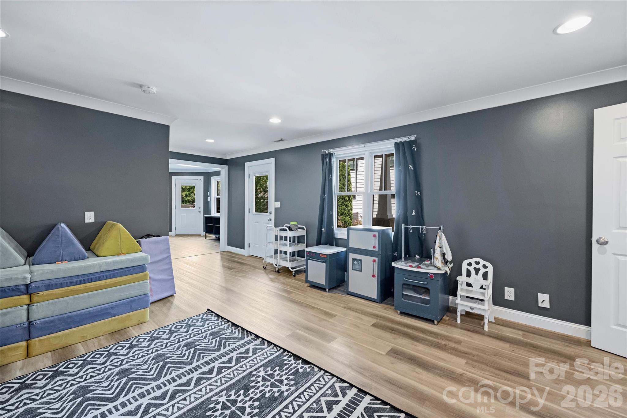 main property photo 42