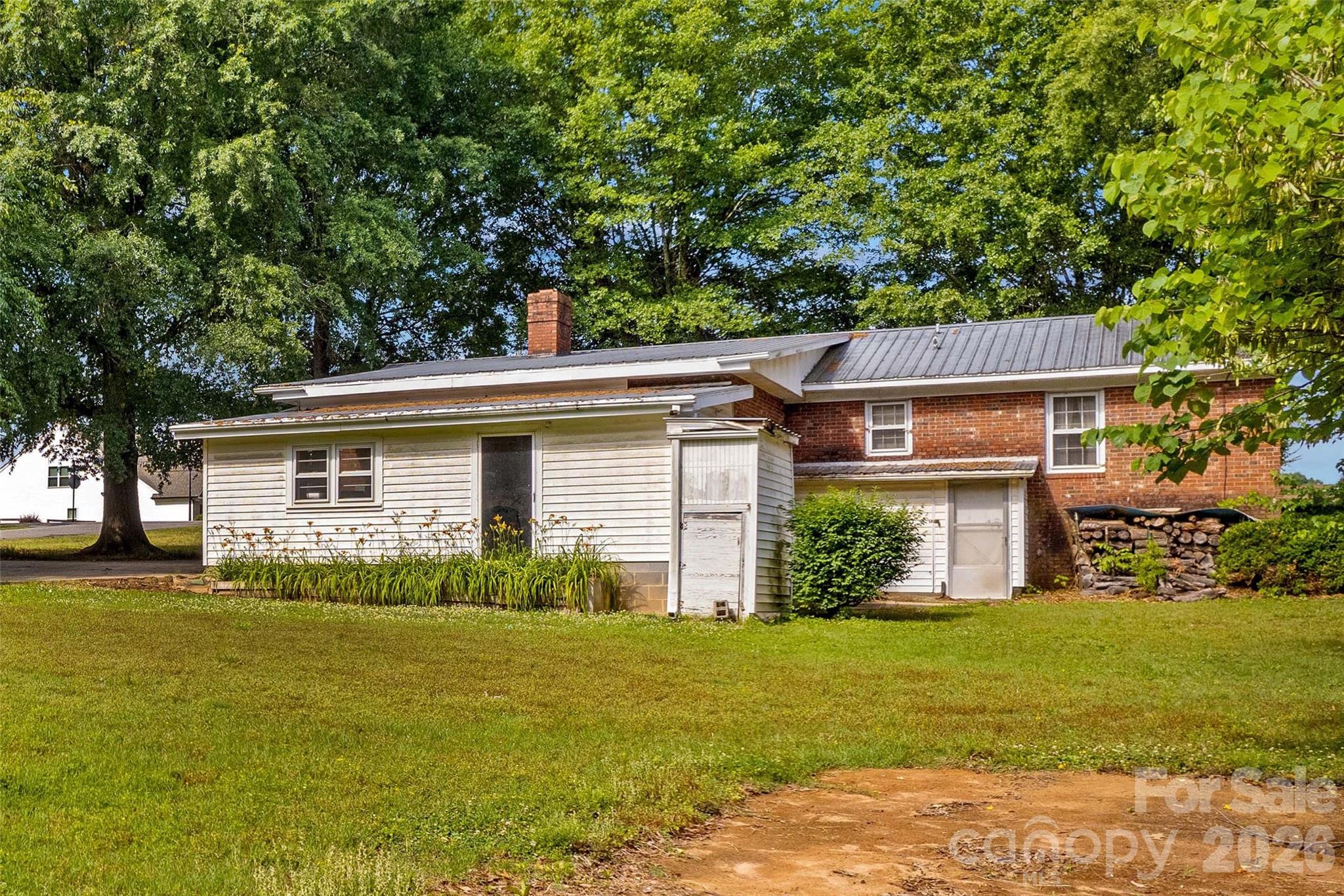 main property photo 43