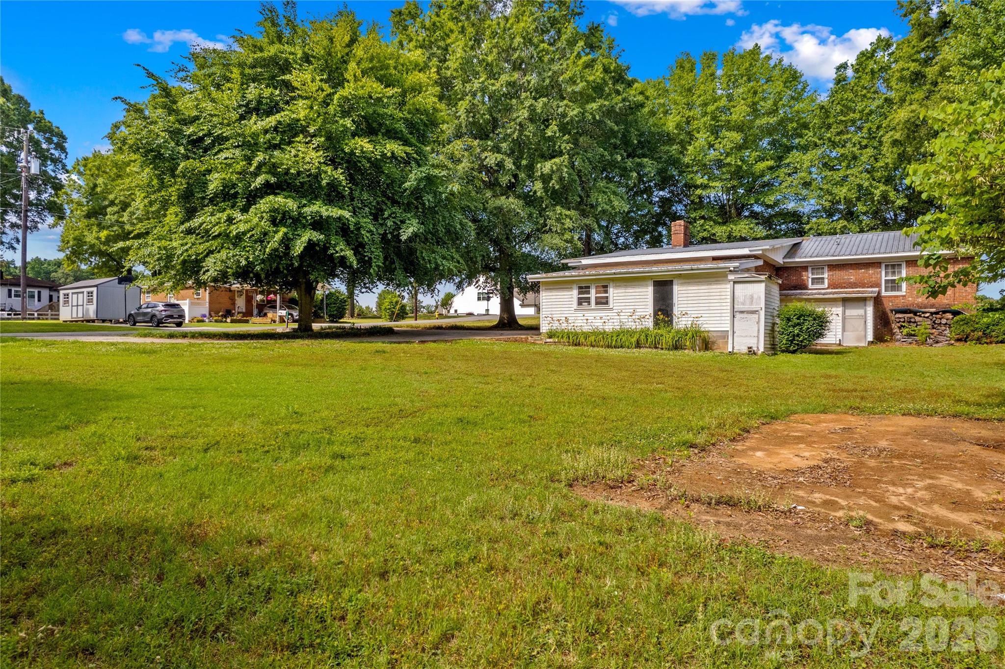 main property photo 44