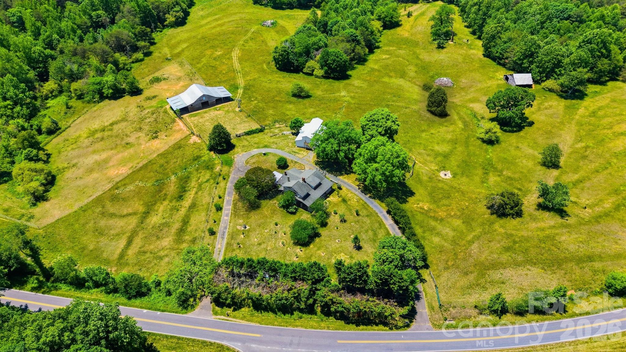 main property photo 33