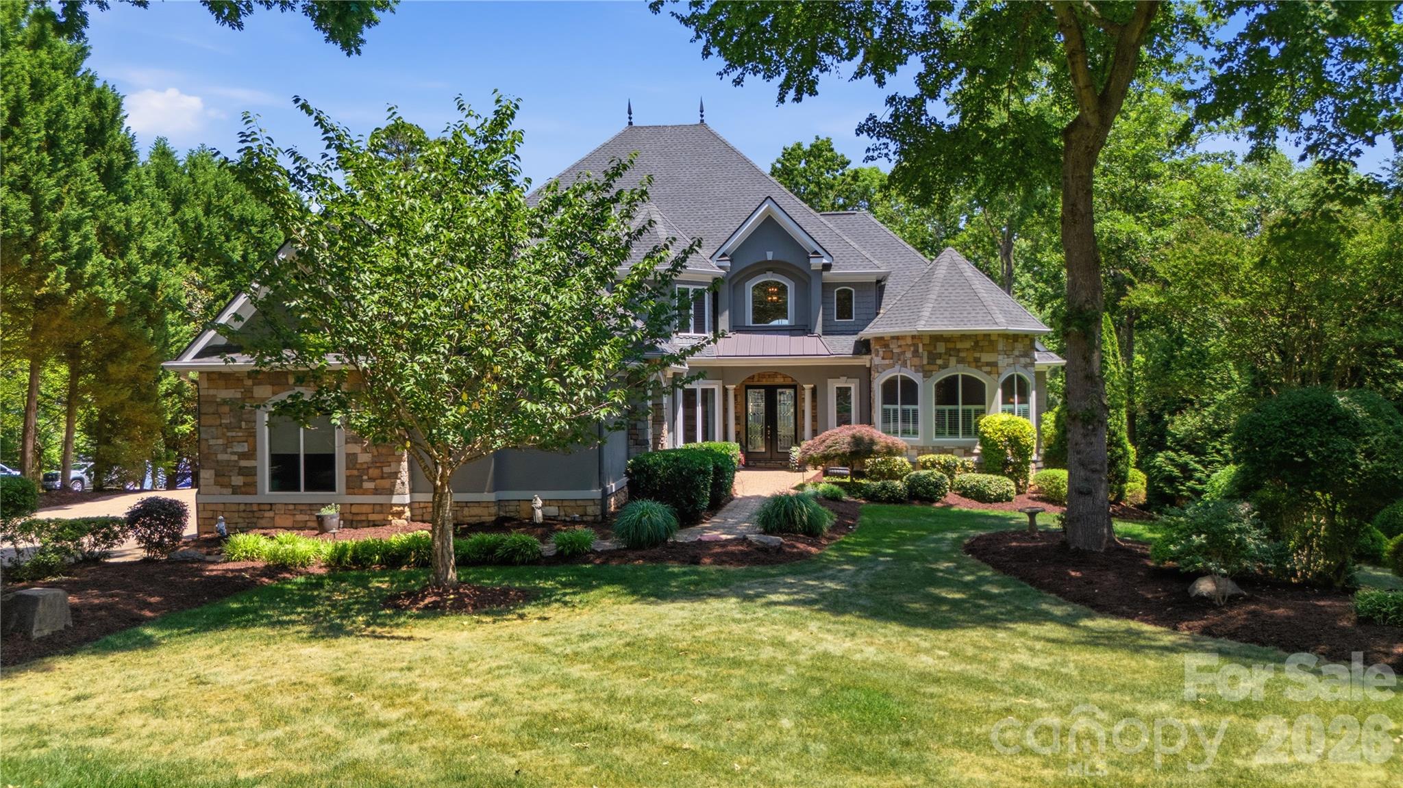 main property photo 12