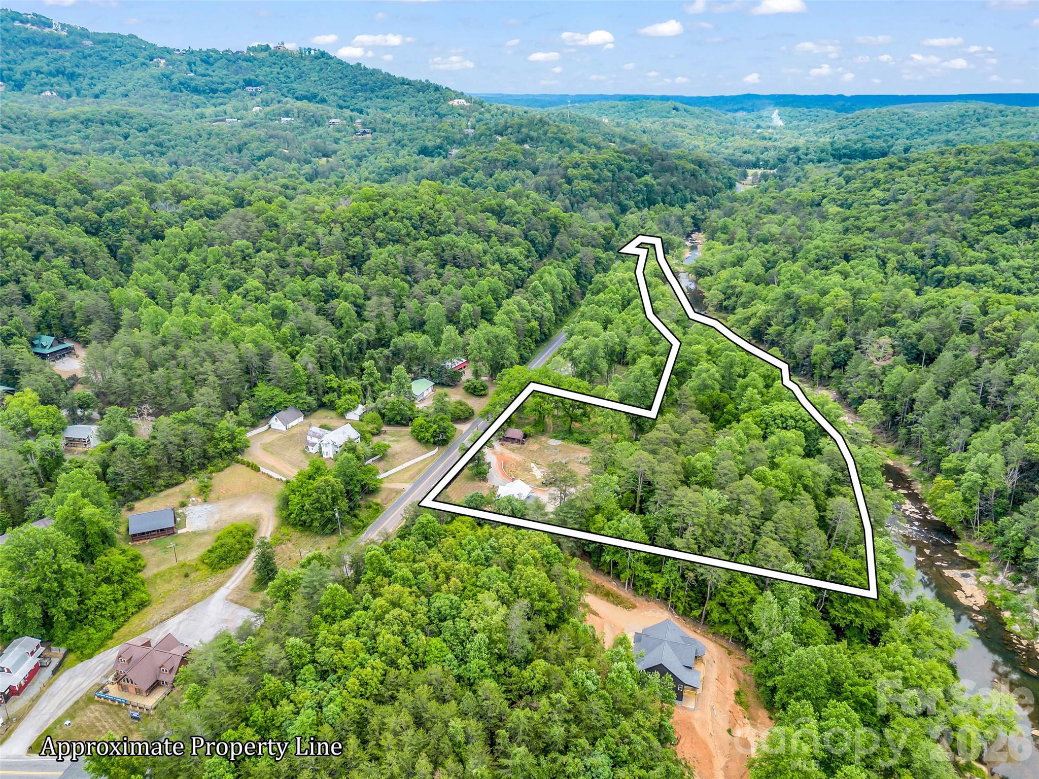 main property photo 32