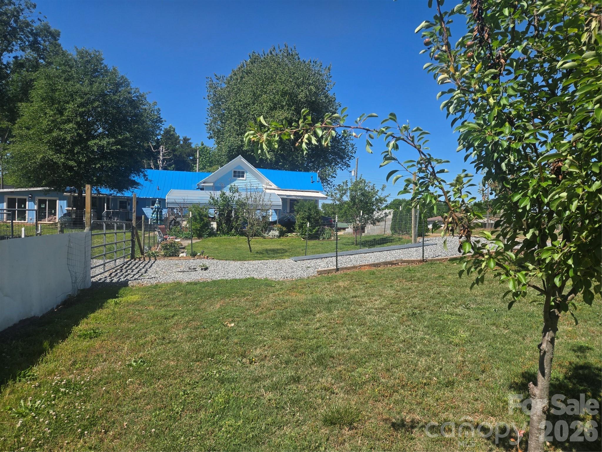 main property photo 21