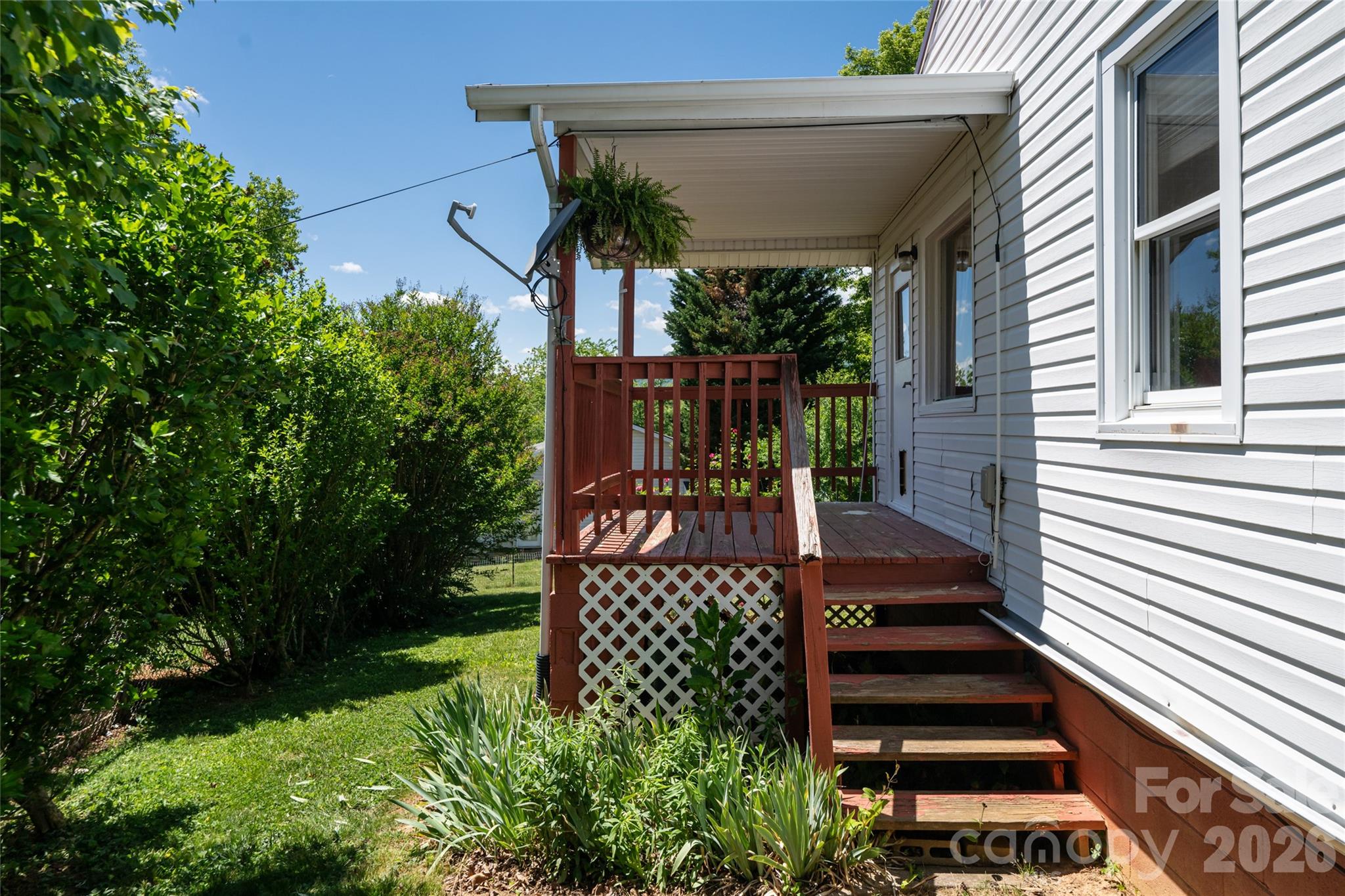 main property photo 24