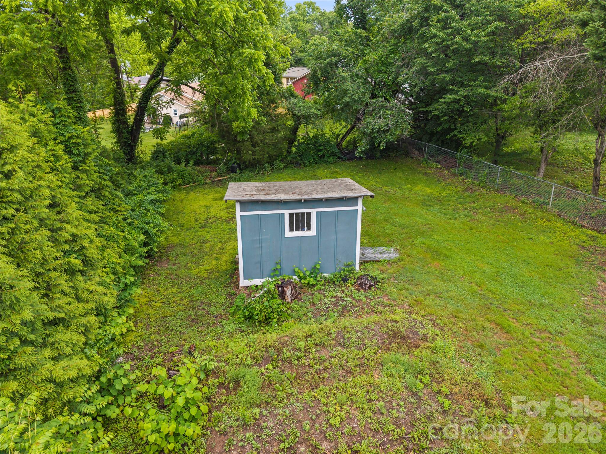 main property photo 20