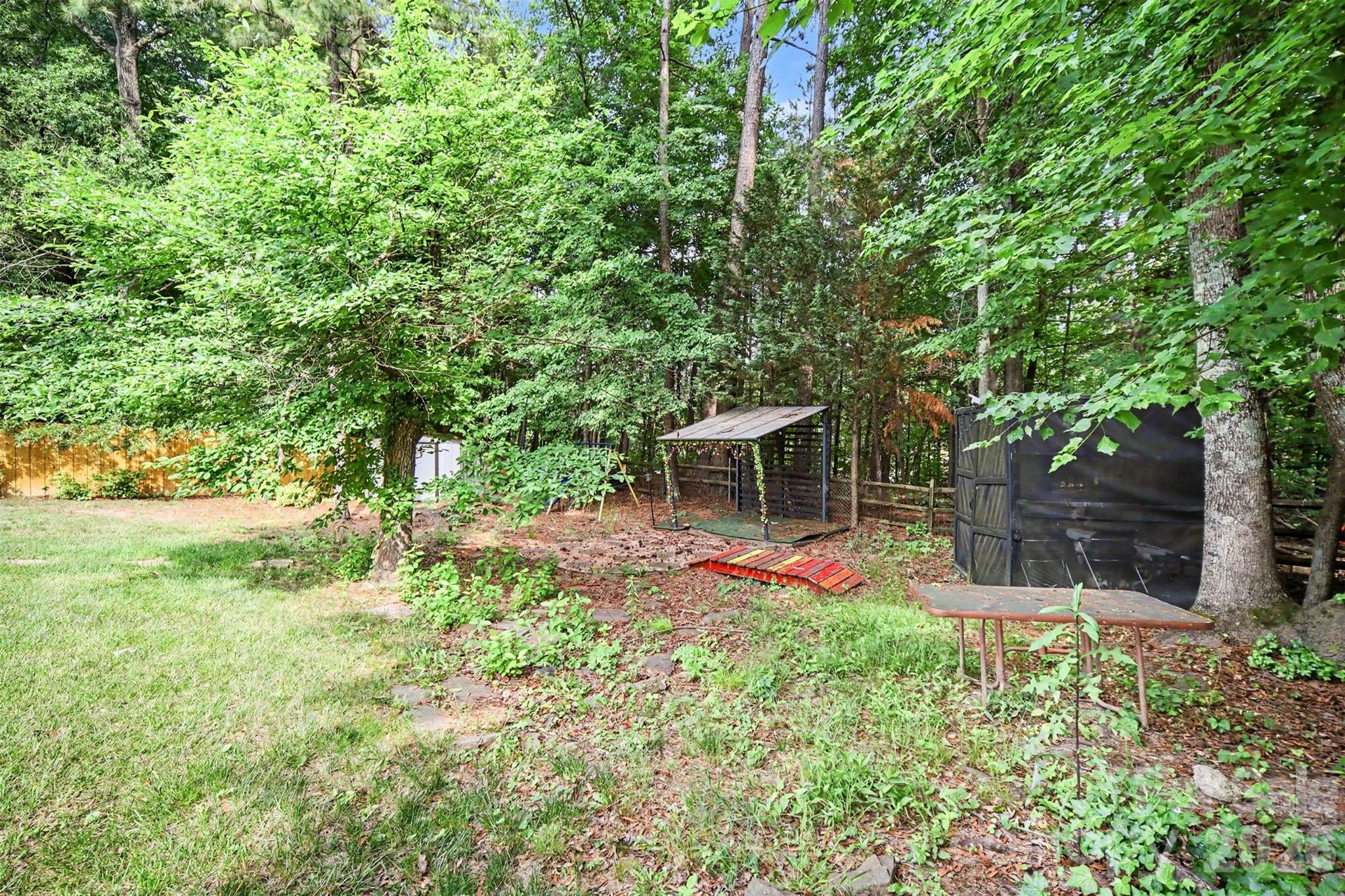 main property photo 41
