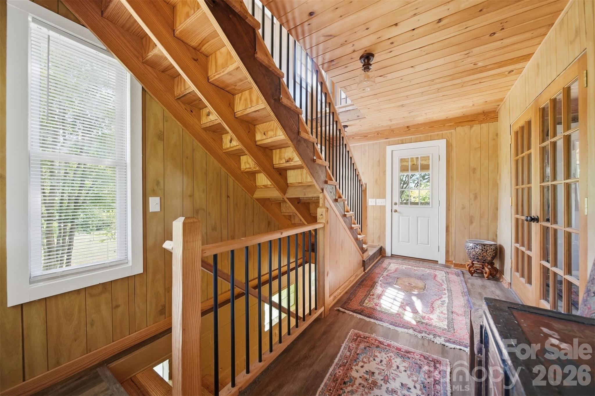 main property photo 18