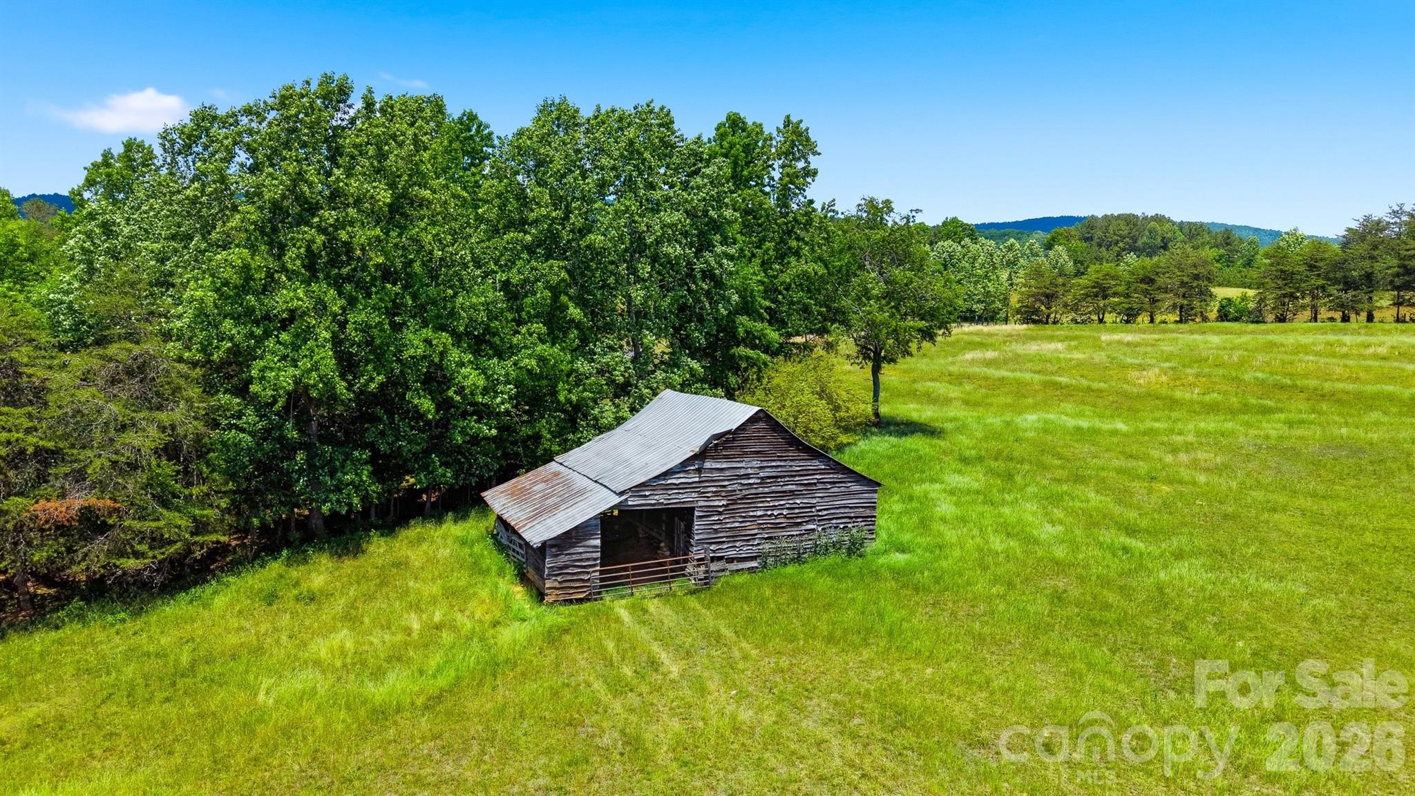 main property photo 33