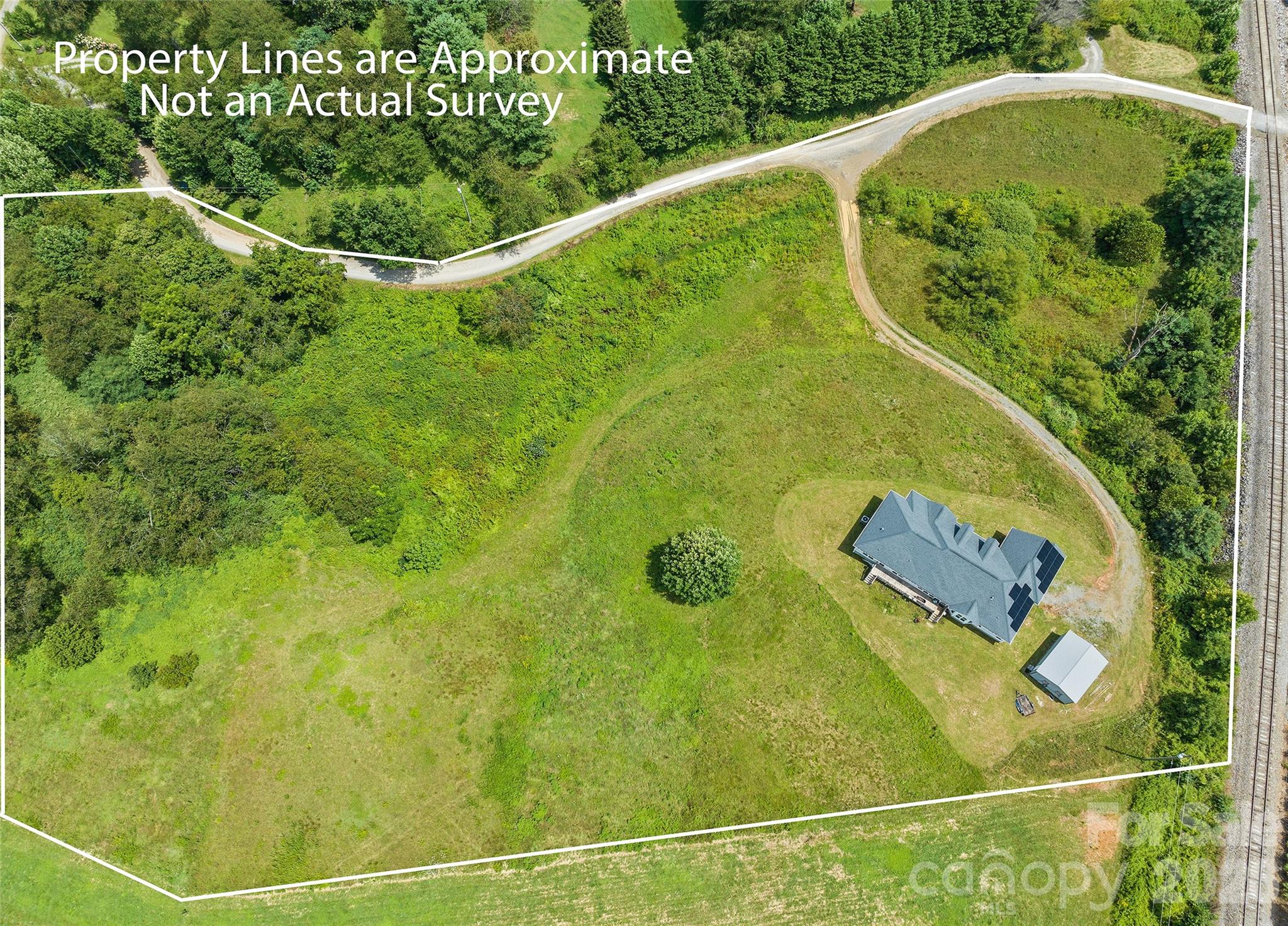main property photo 10
