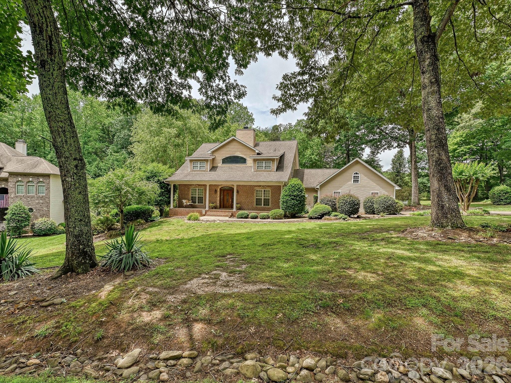 main property photo 33