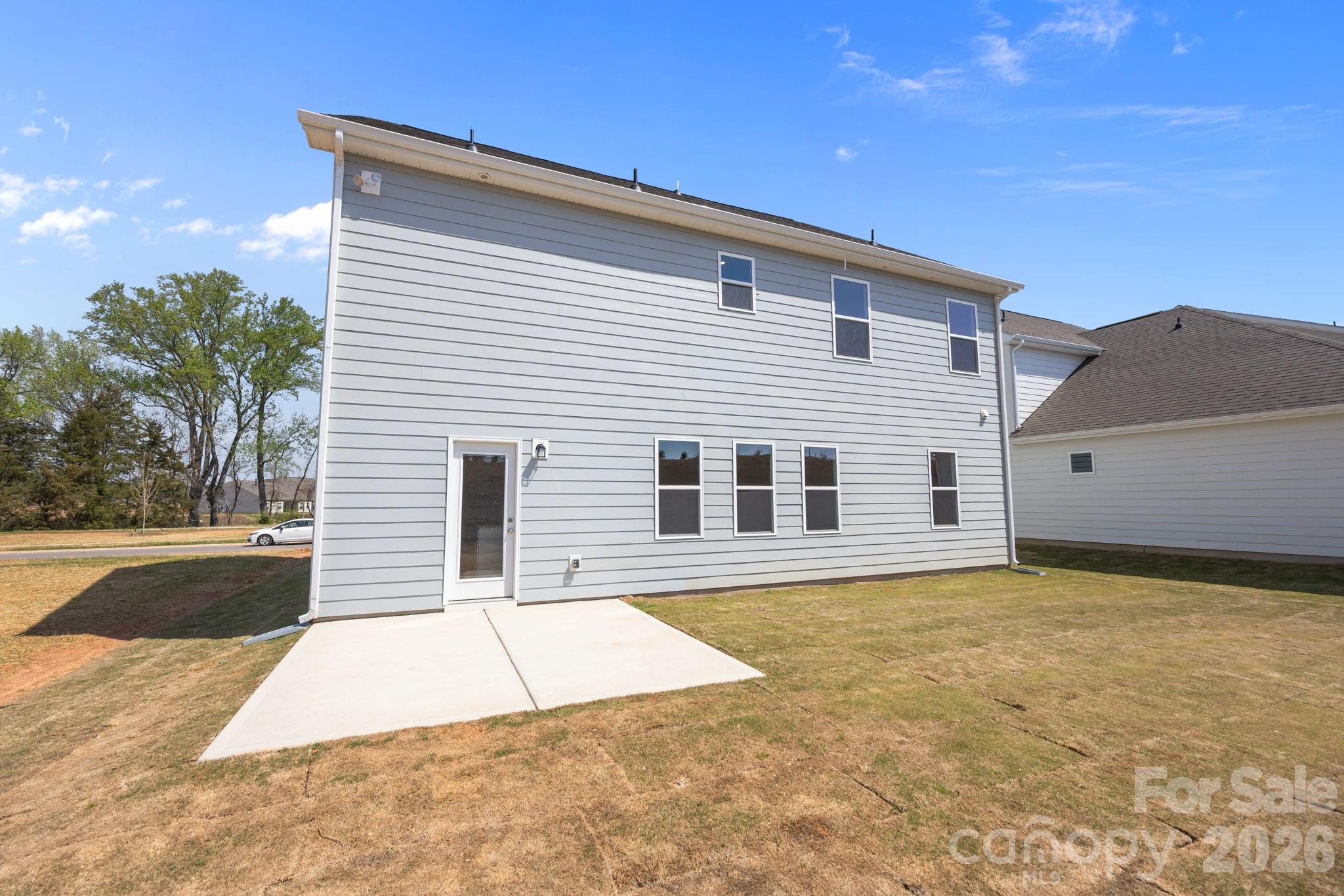 main property photo 7