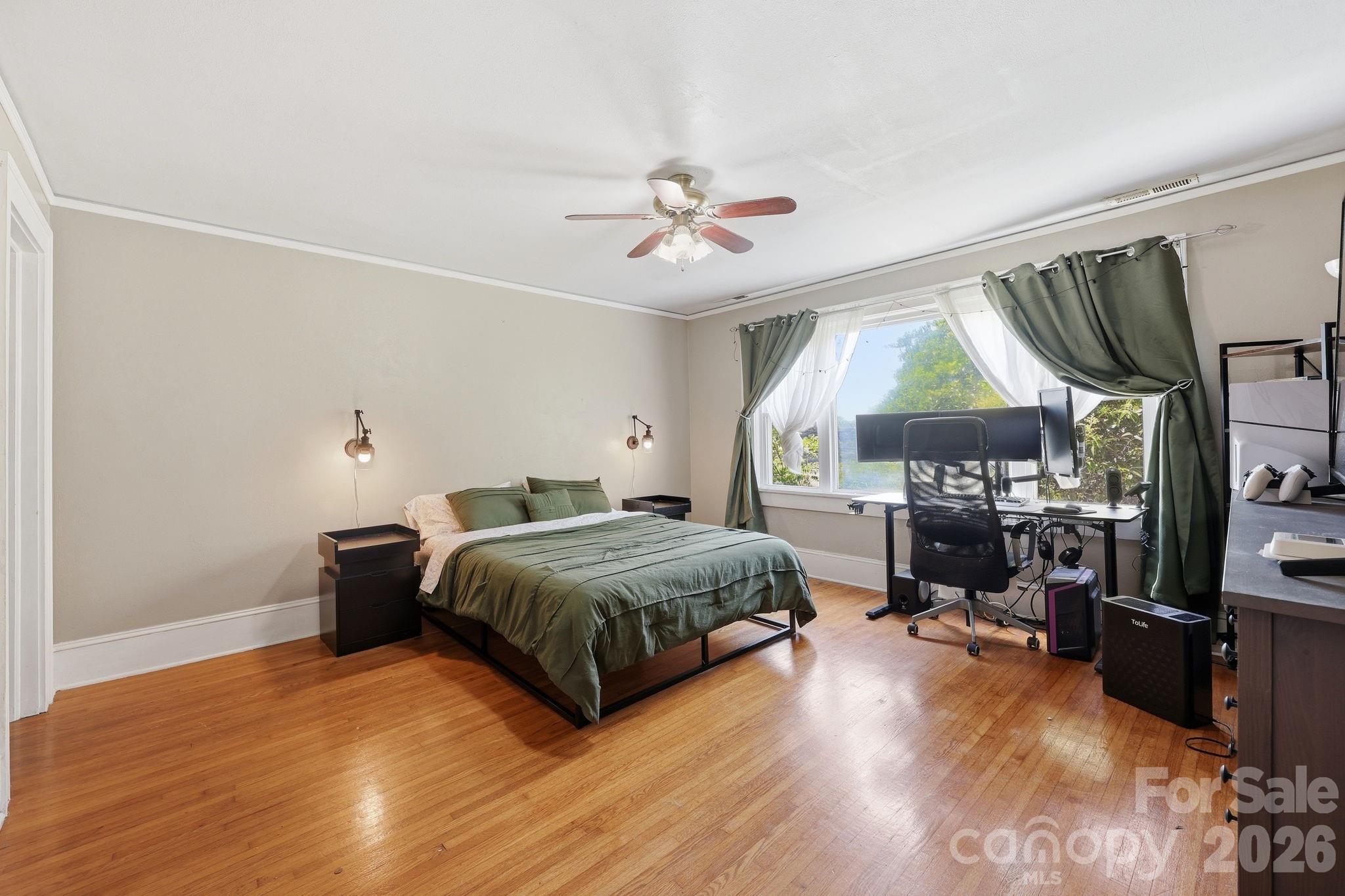 main property photo 36