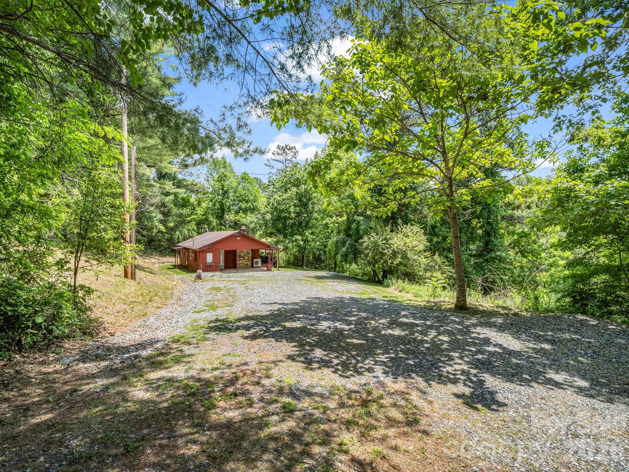 main property photo 41
