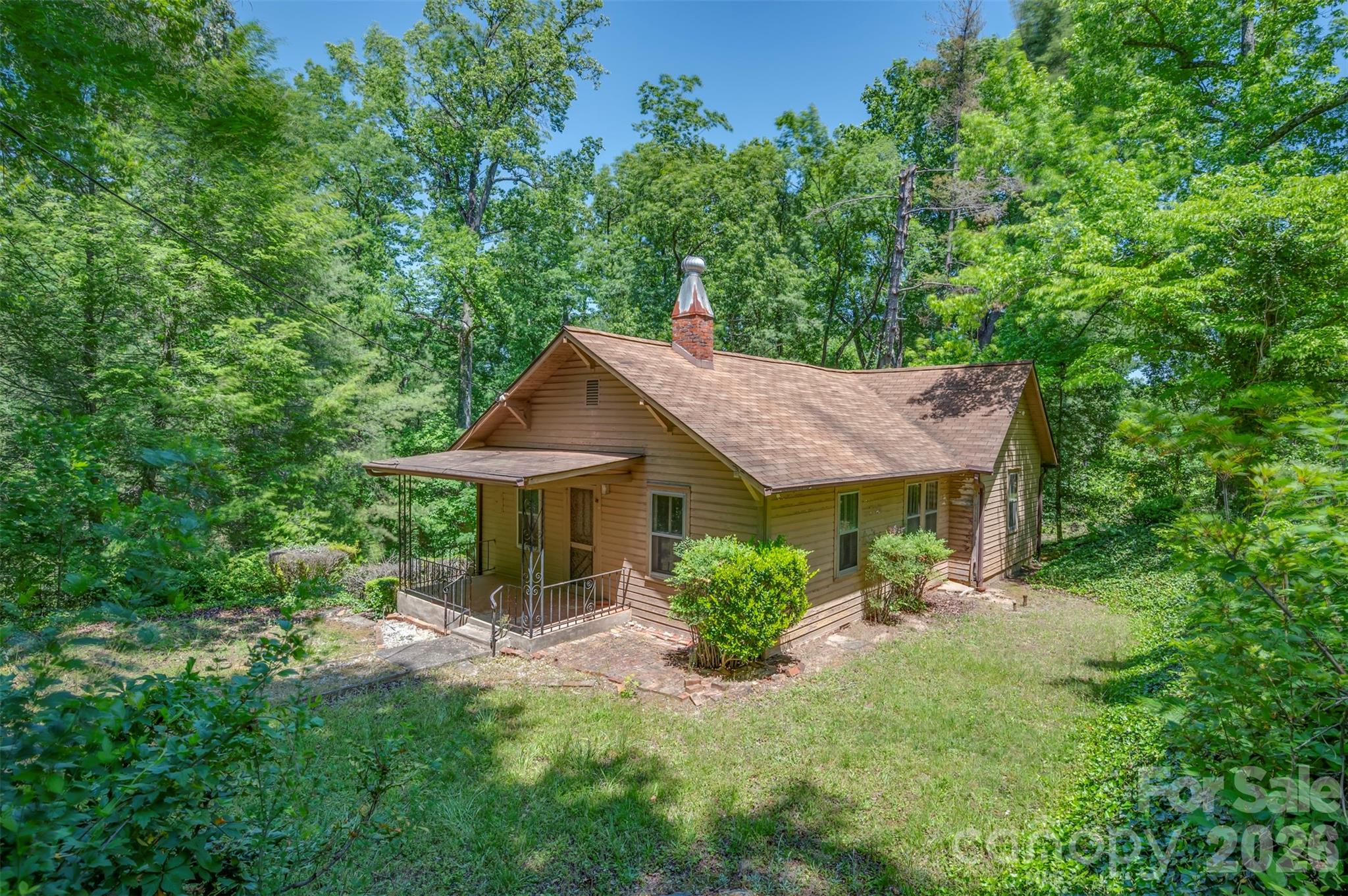 main property photo 1