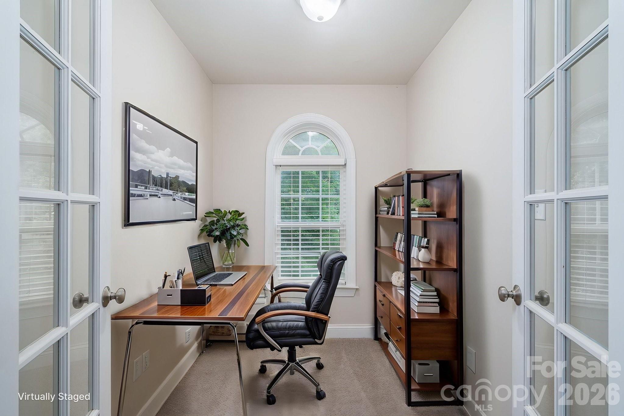 main property photo 25