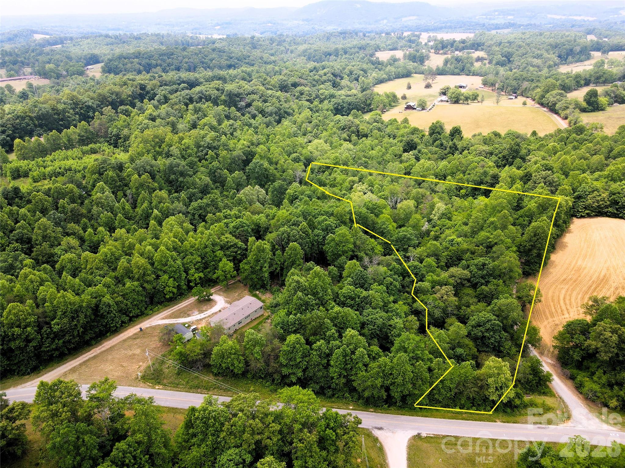 main property photo 15