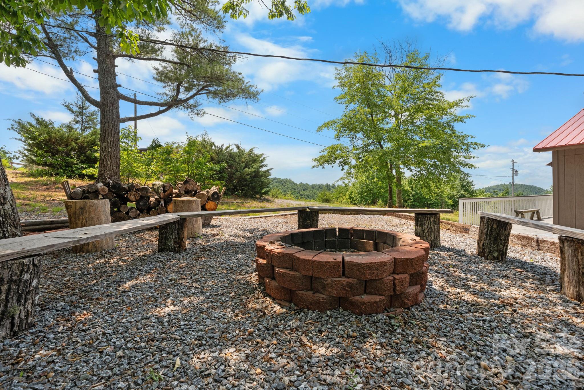 main property photo 19