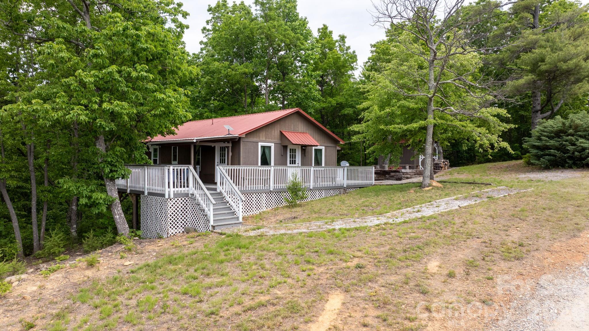 main property photo 21