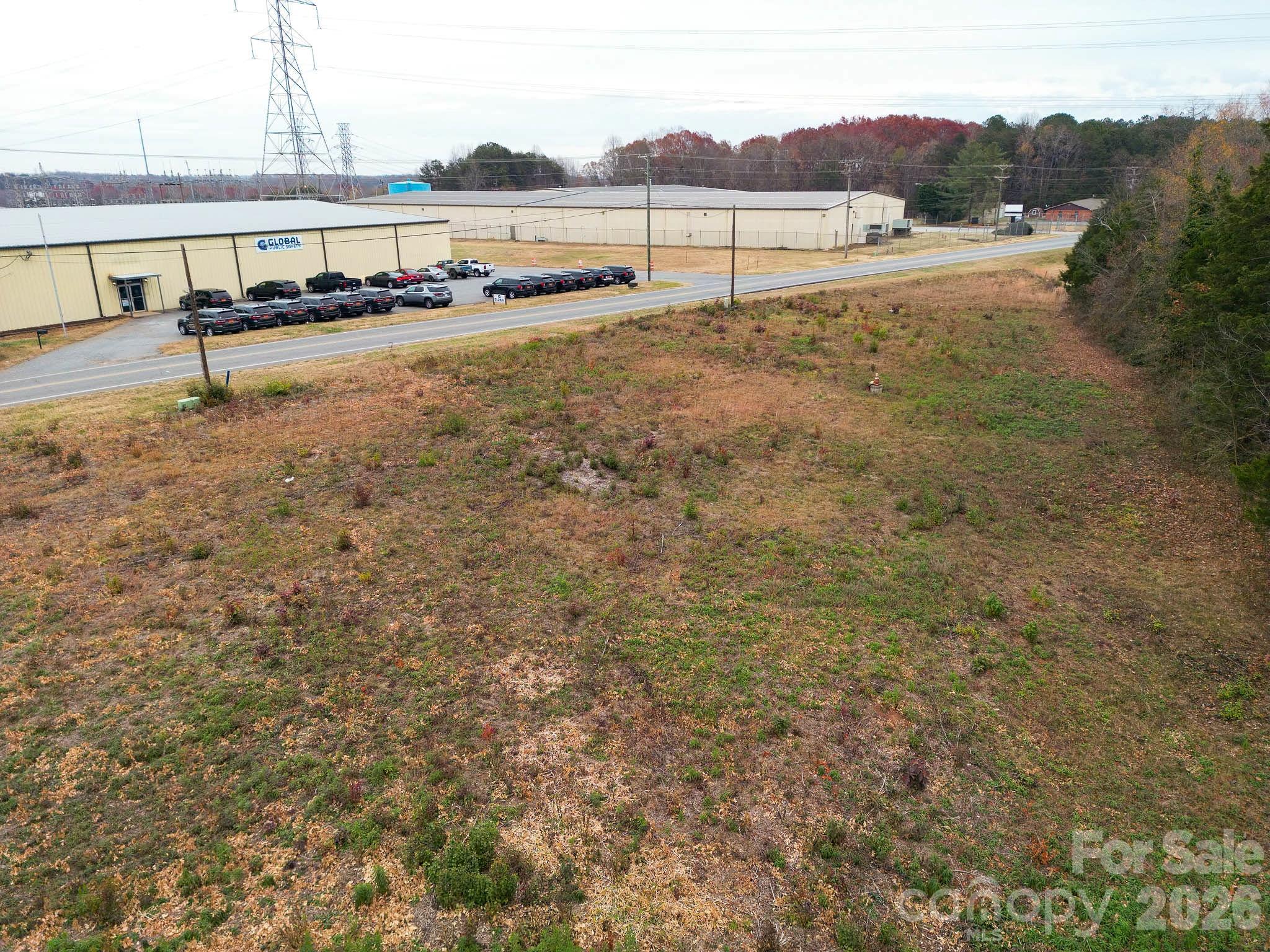 main property photo 9