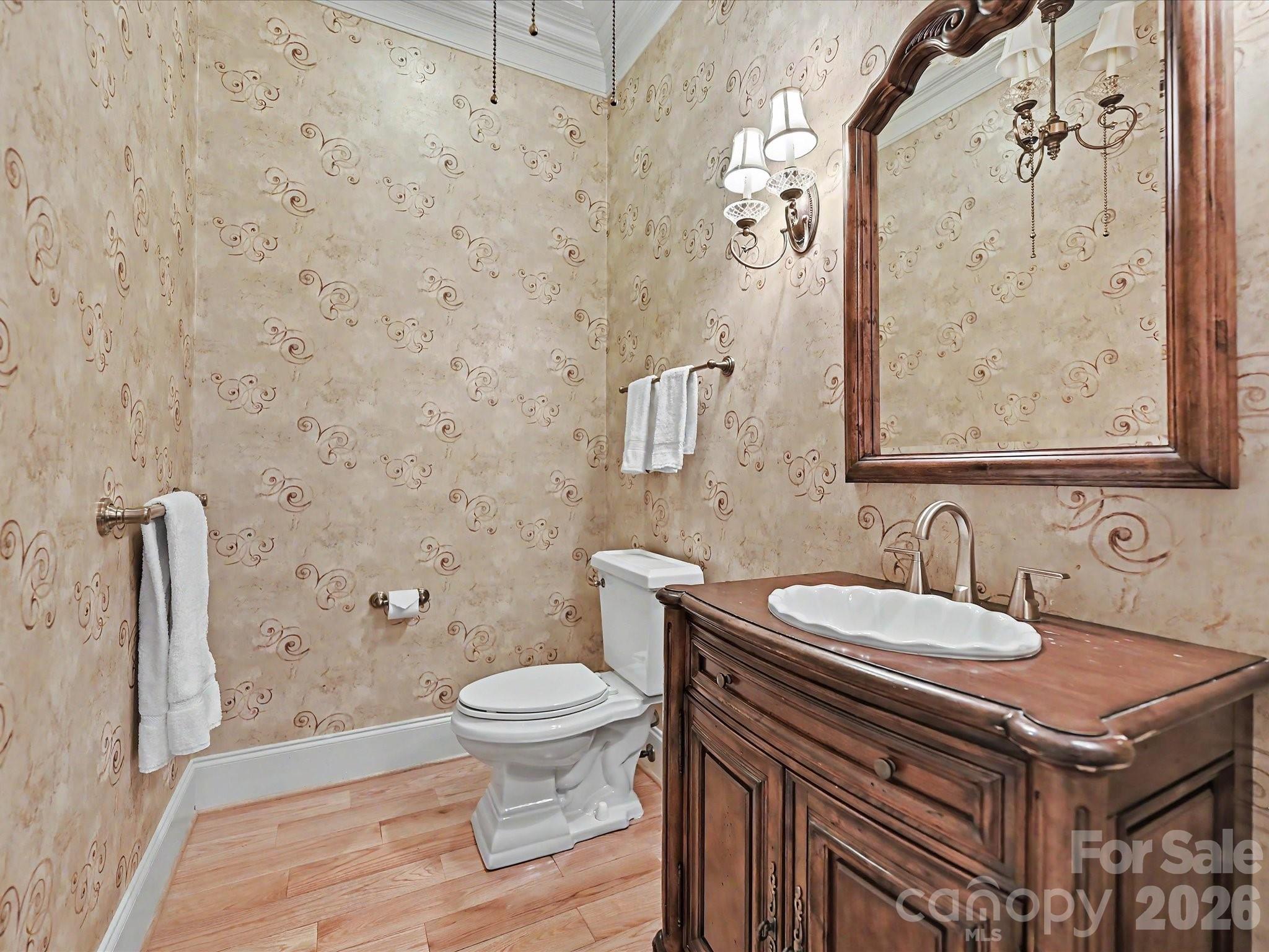 main property photo 19