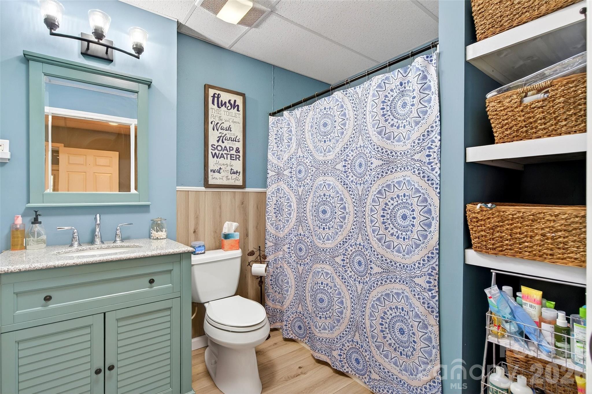 main property photo 35