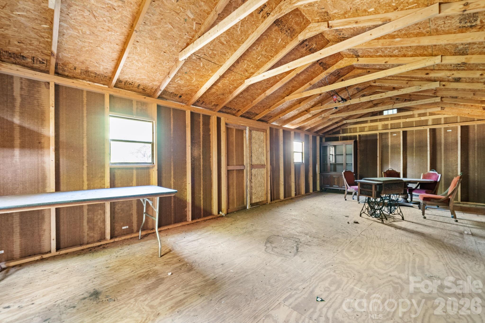 main property photo 38