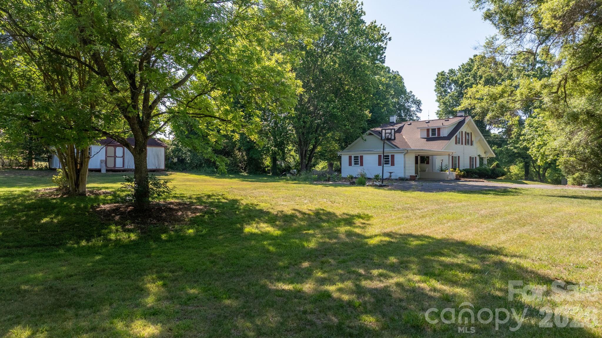 main property photo 43