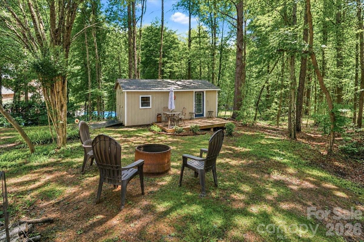 main property photo 38