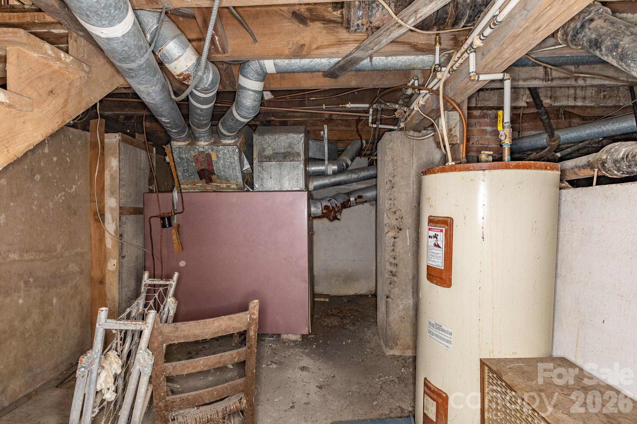main property photo 31