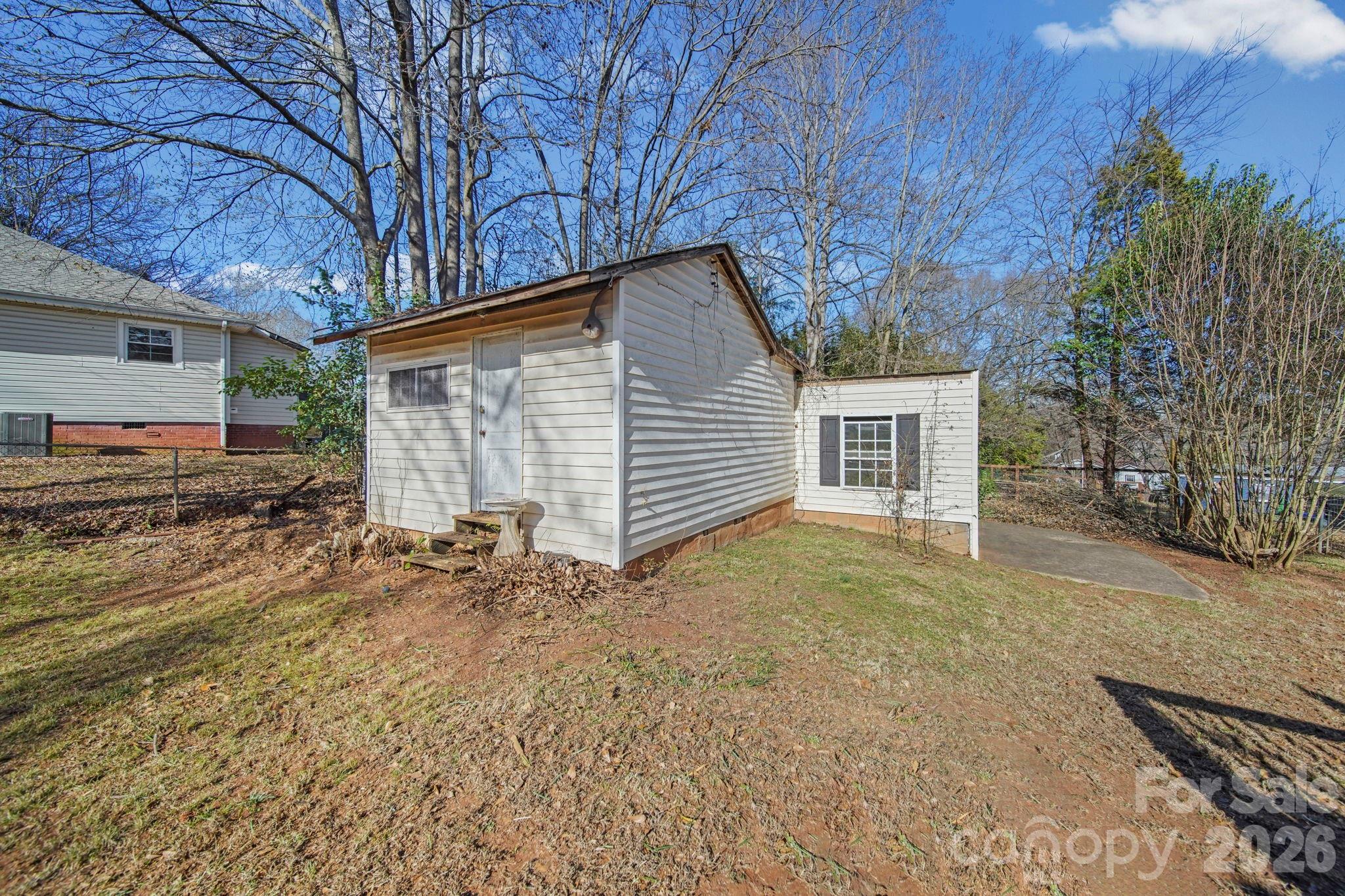 main property photo 44