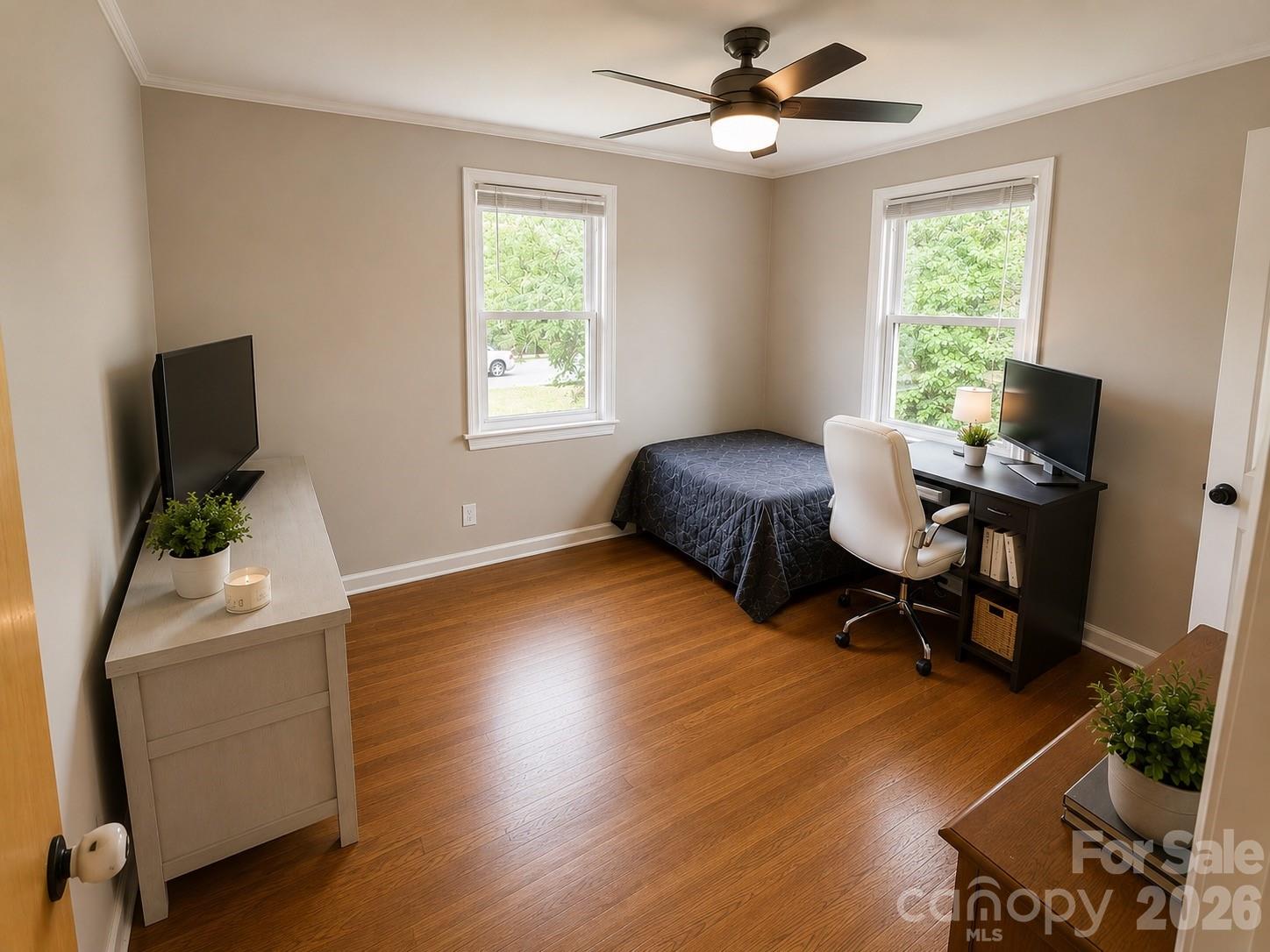main property photo 14