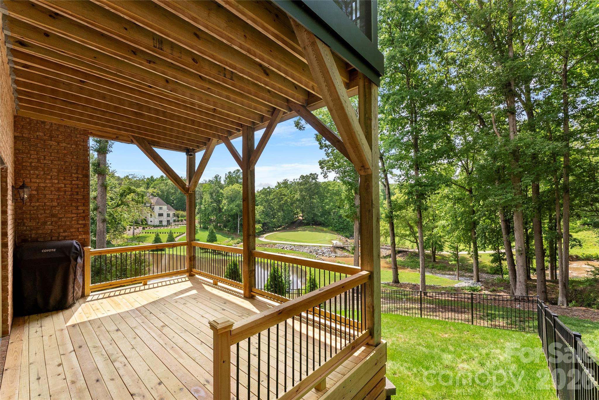 main property photo 38