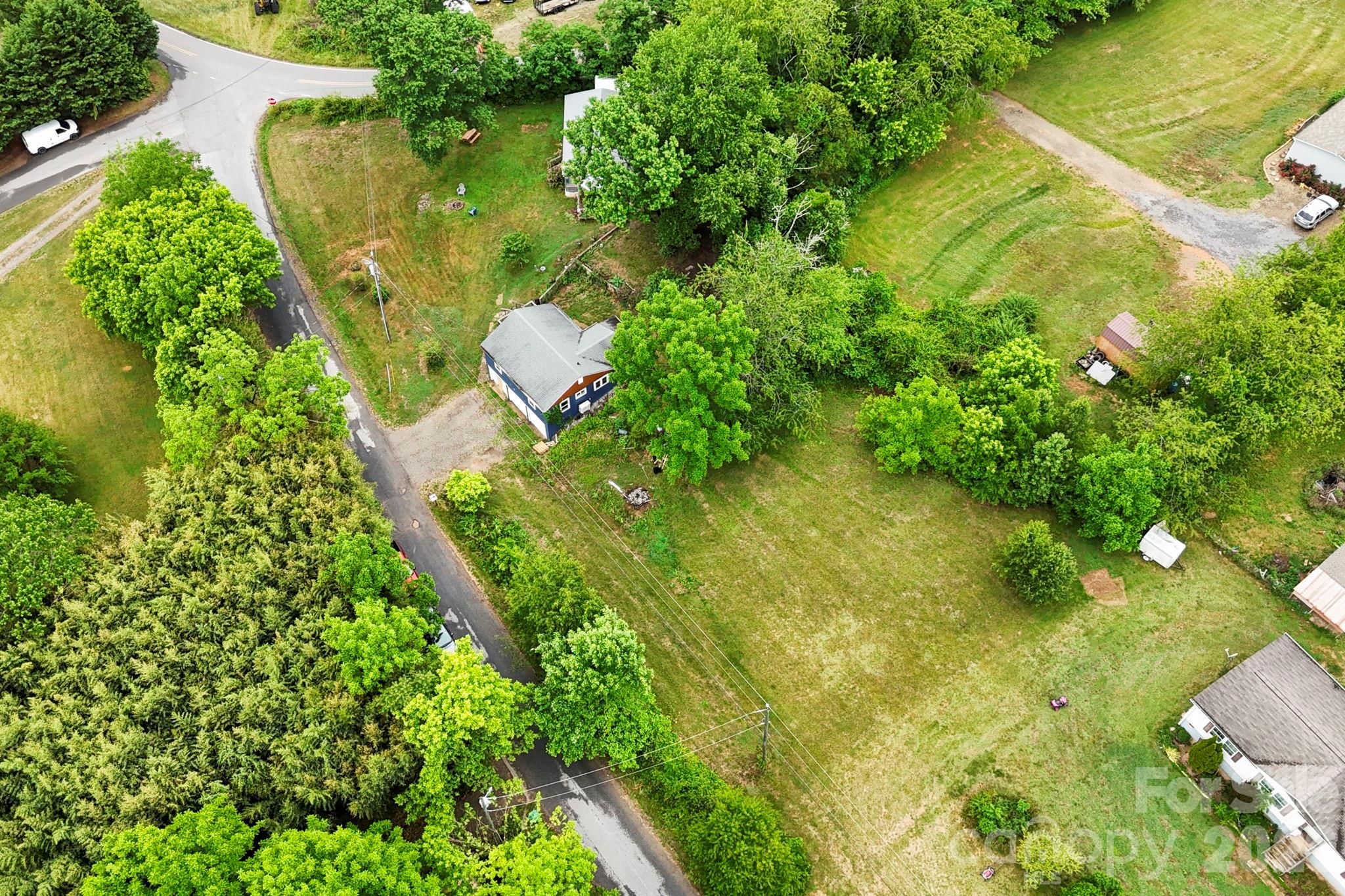main property photo 31