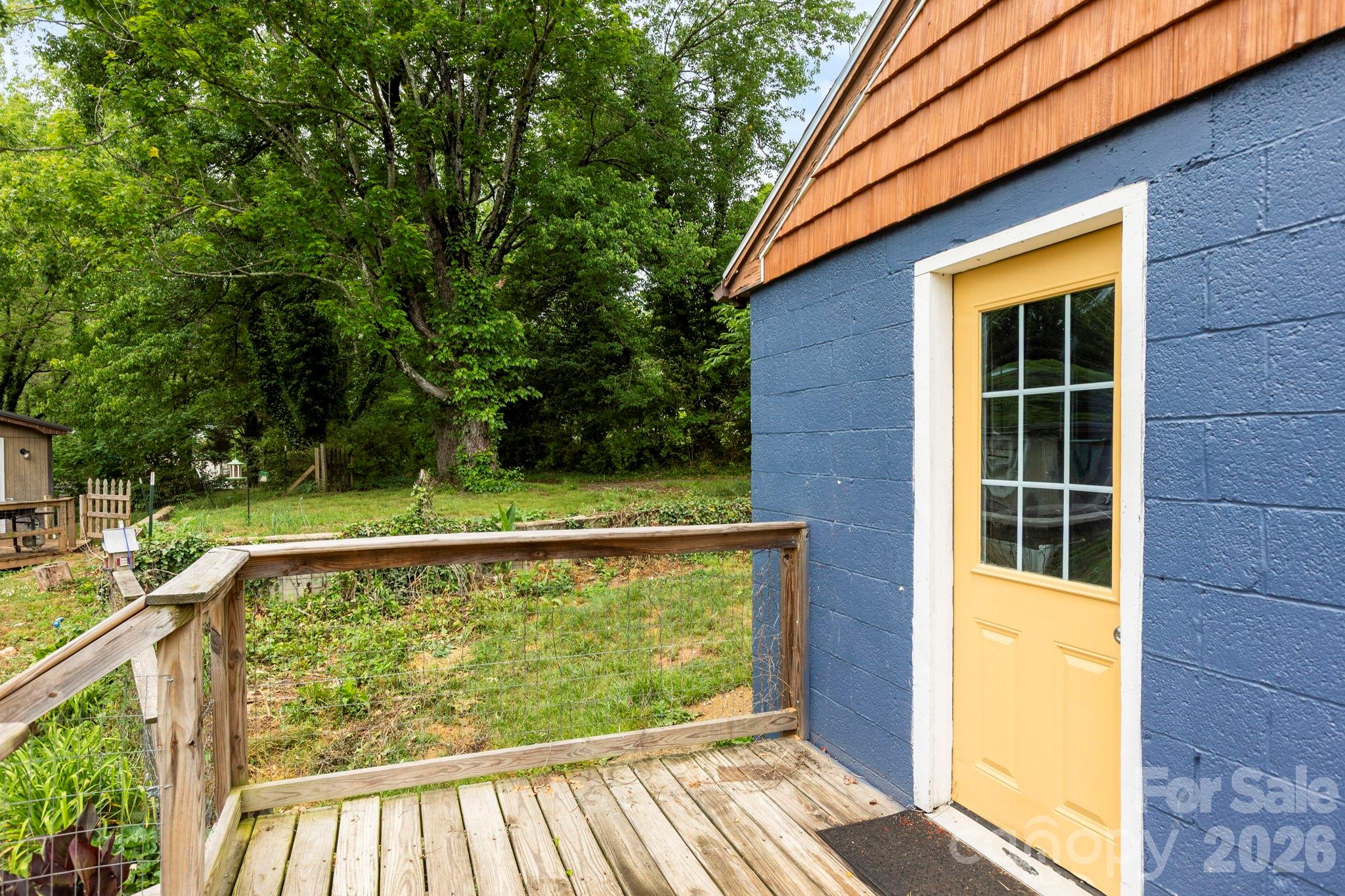 main property photo 7
