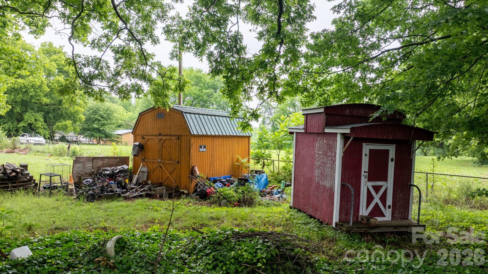 main property photo 27