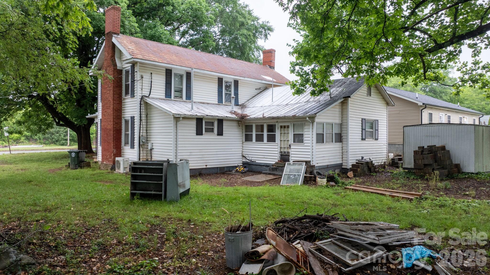 main property photo 28