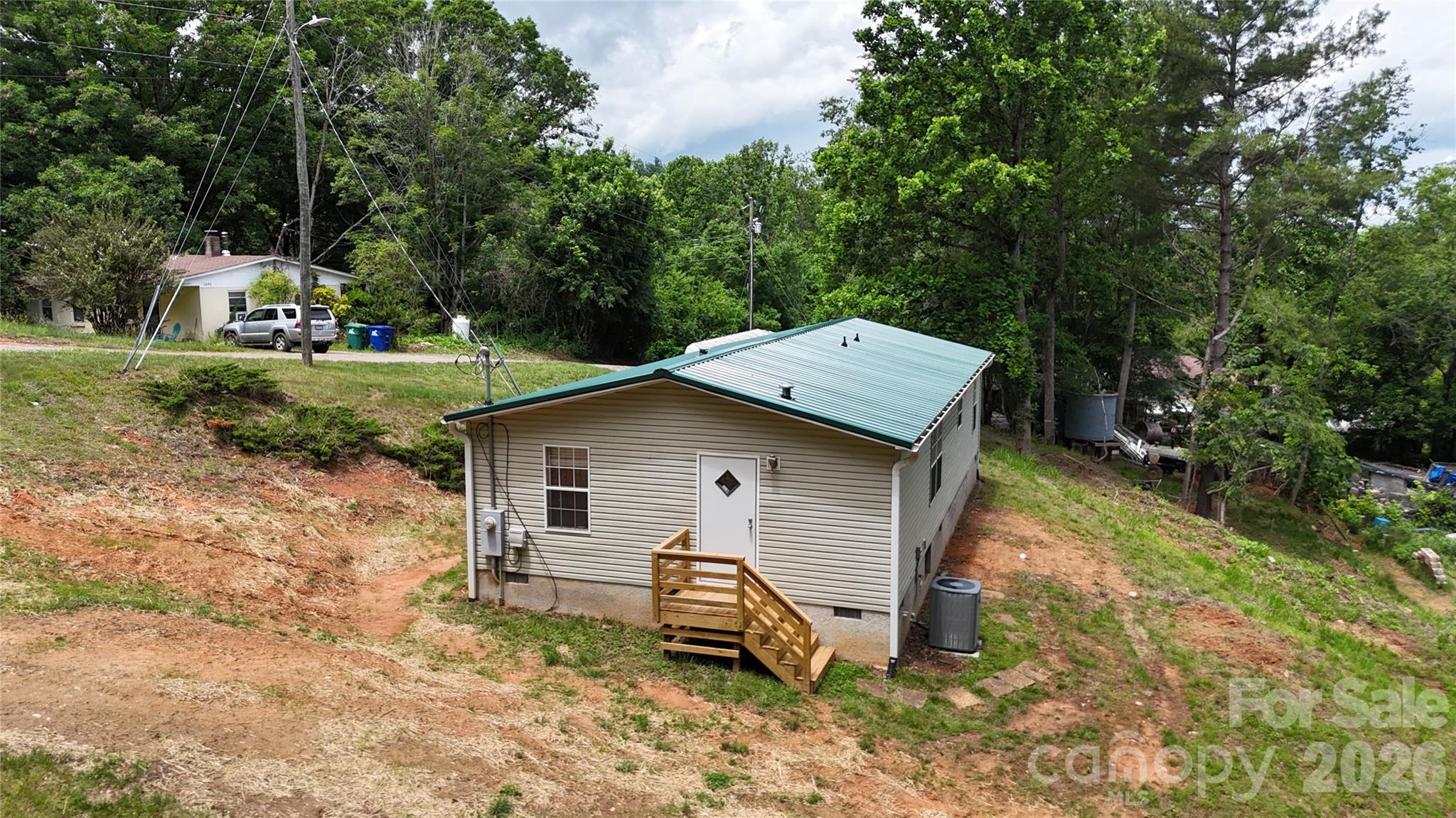 main property photo 7
