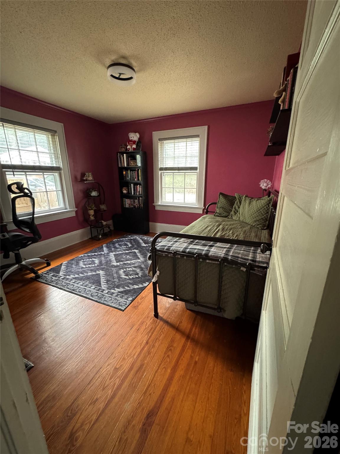 main property photo 10
