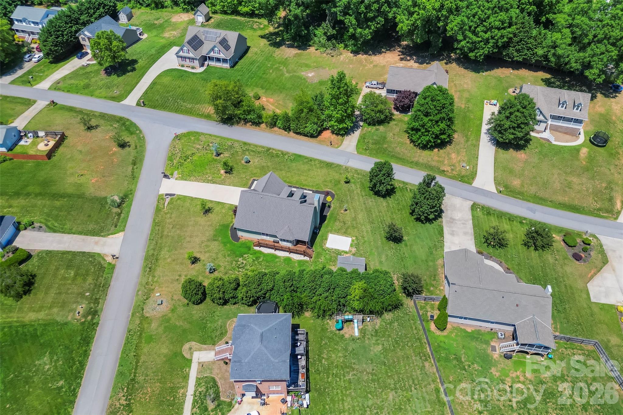 main property photo 35
