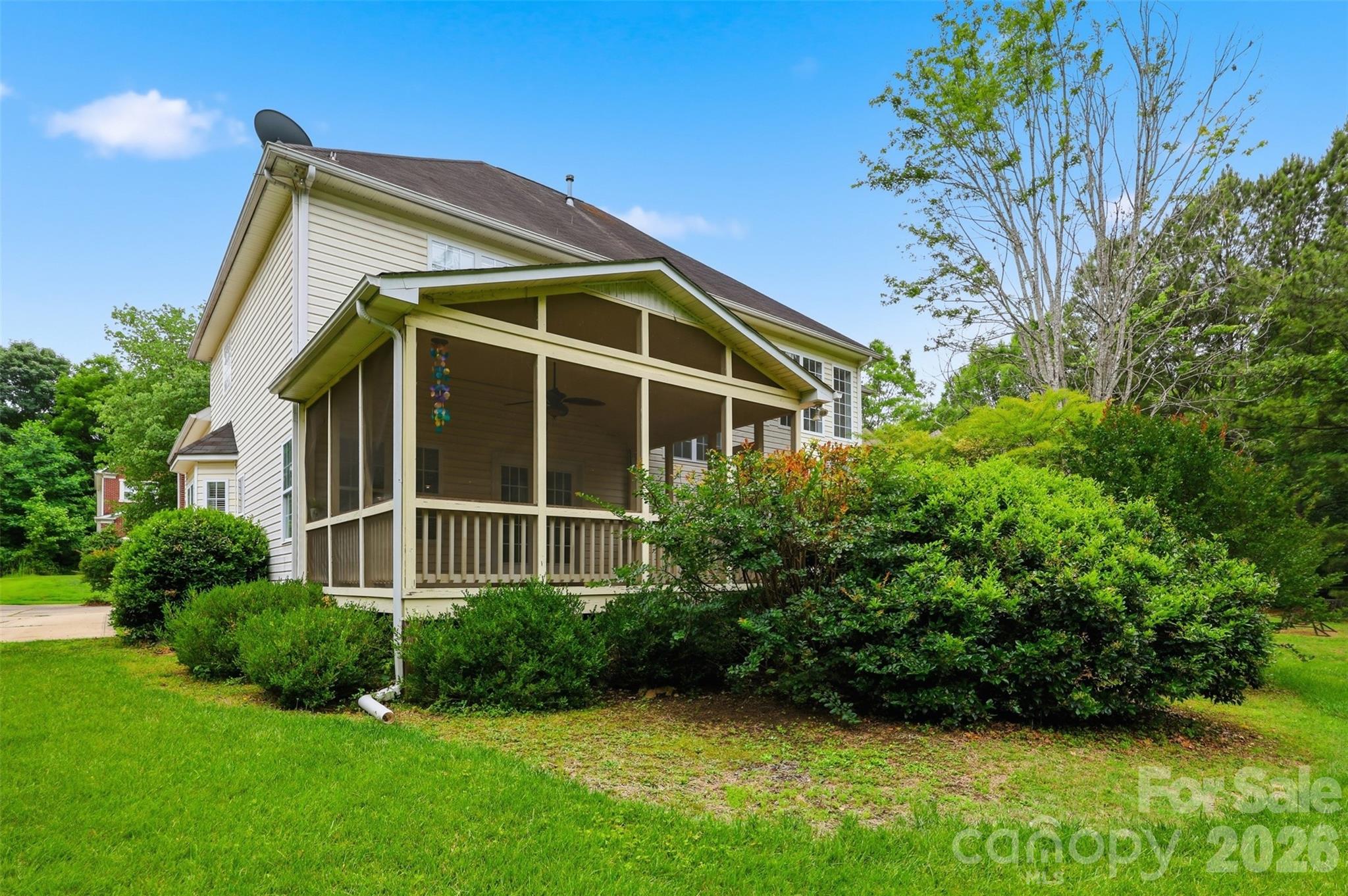 main property photo 36