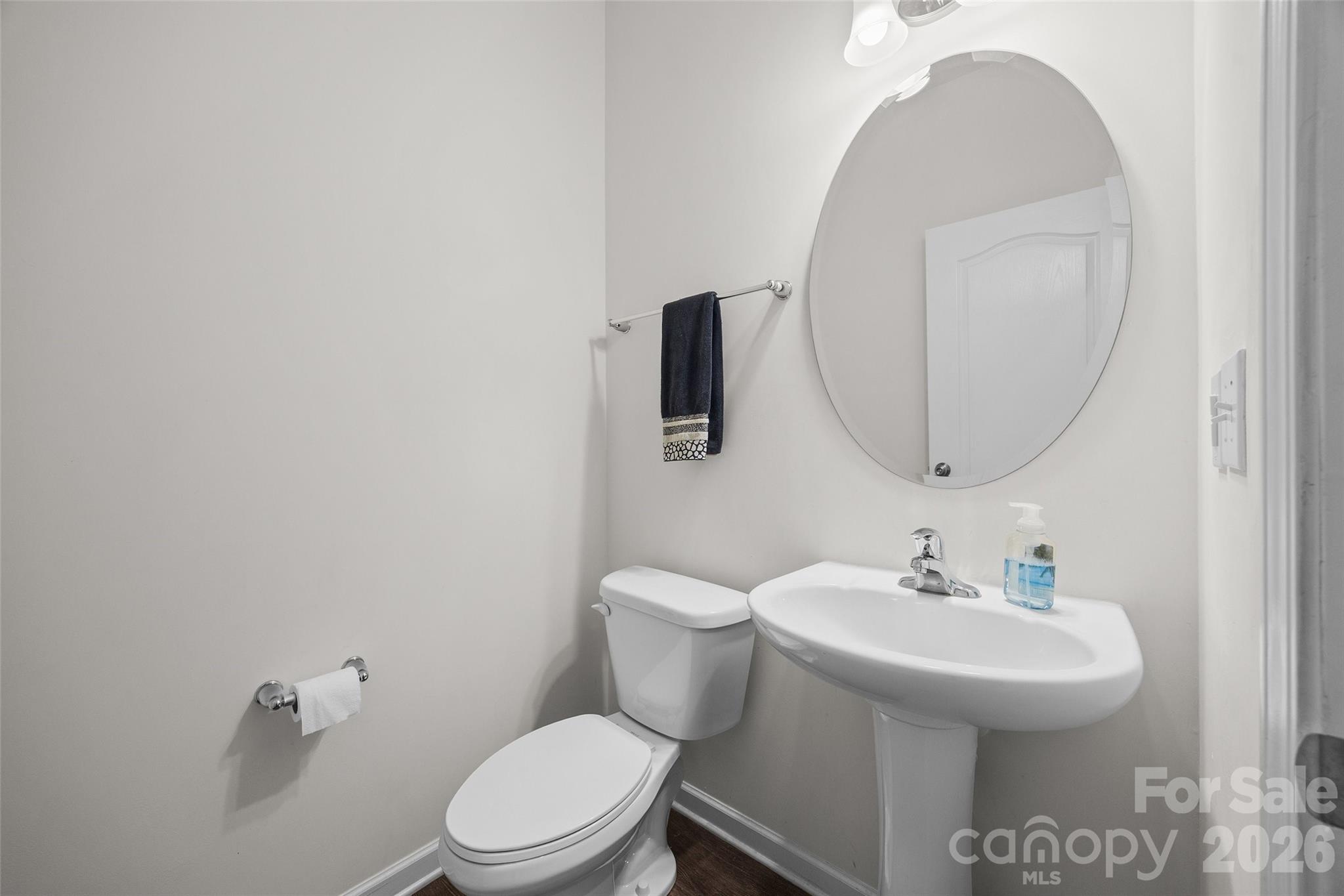 main property photo 14