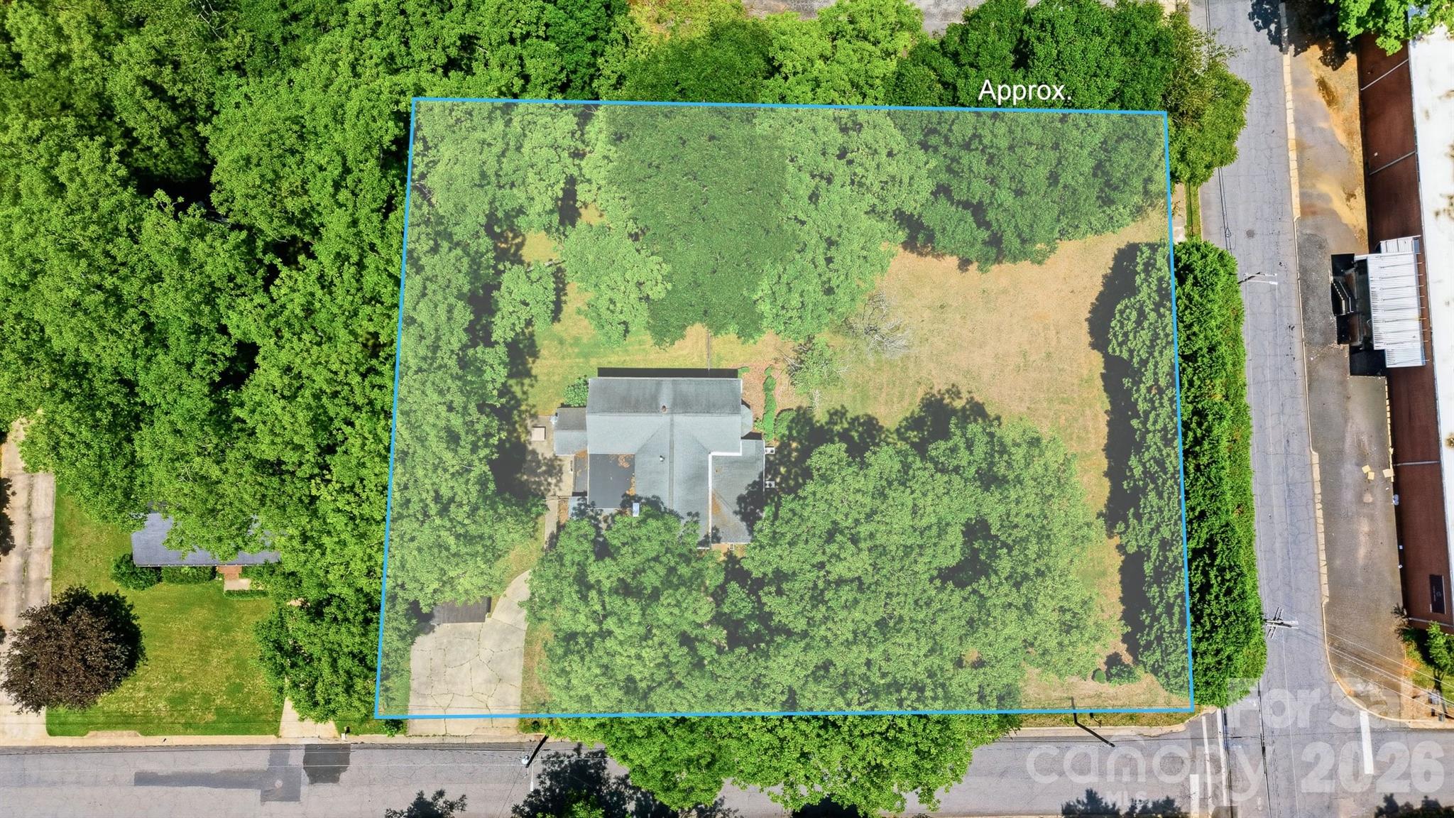 main property photo 1