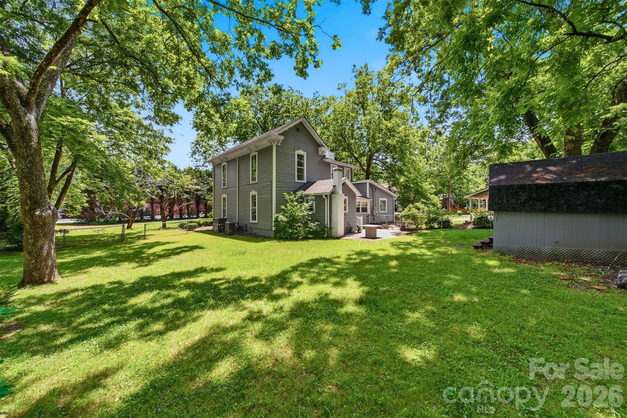 main property photo 44