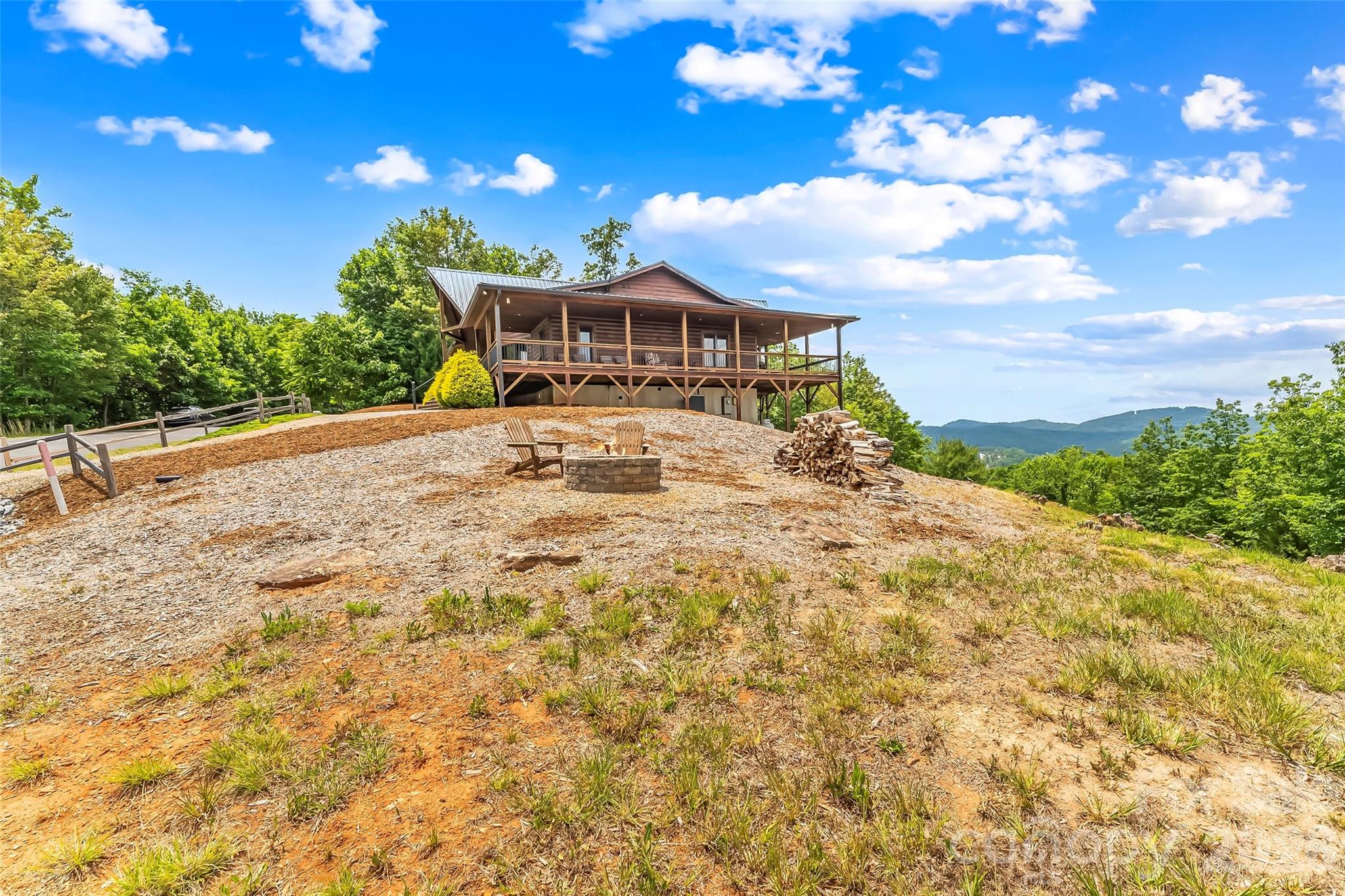 main property photo 40