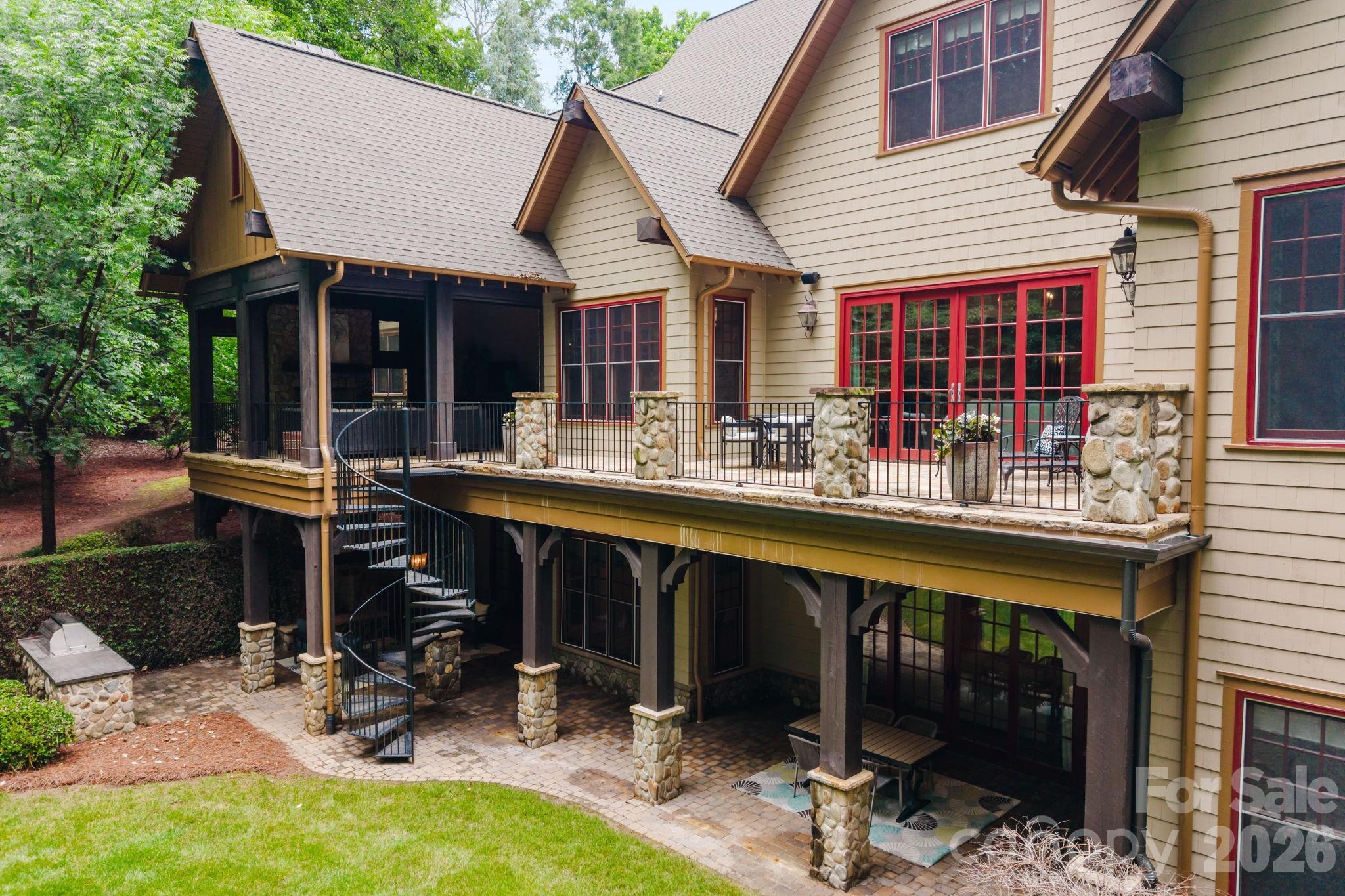main property photo 44