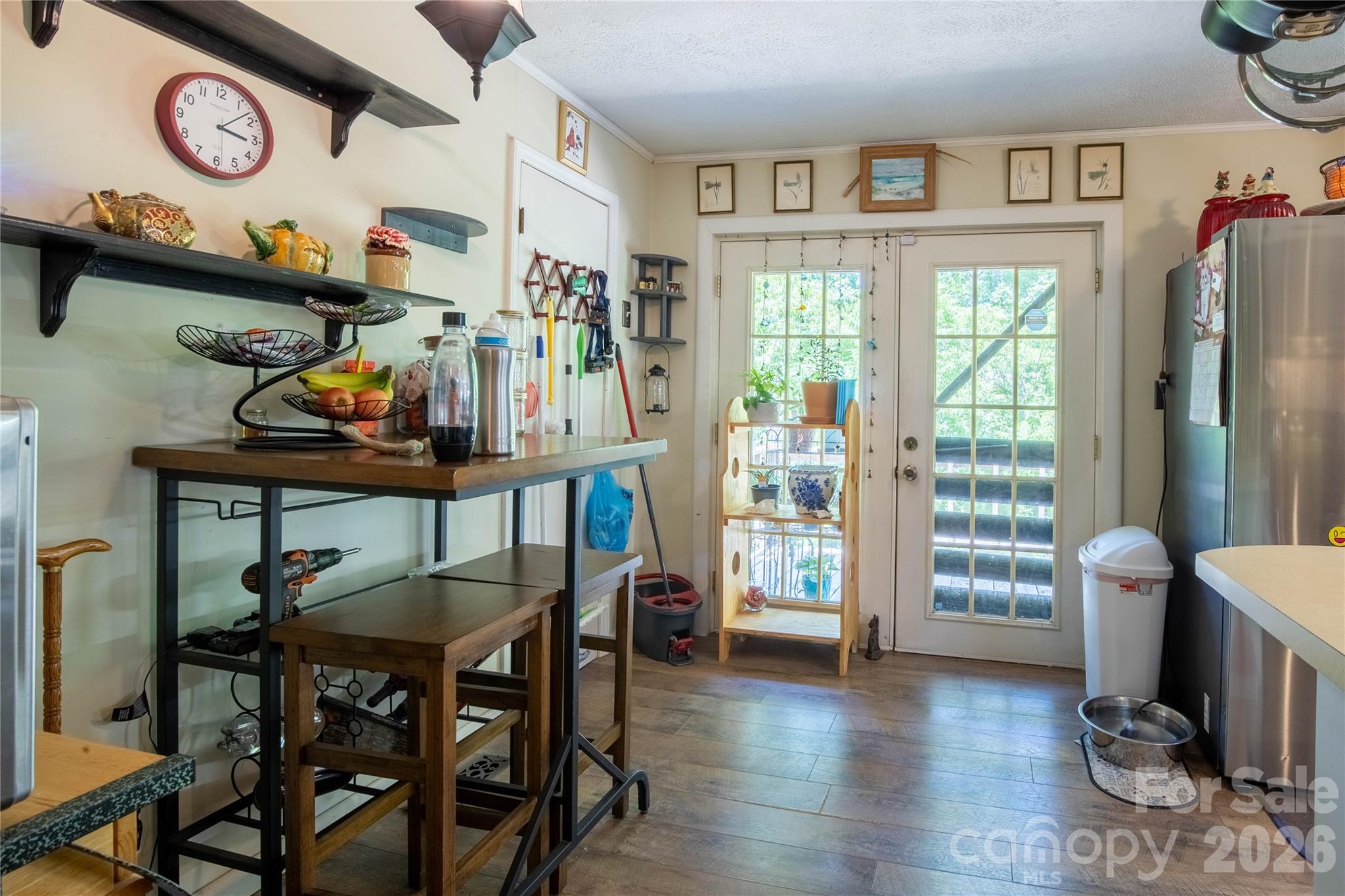 main property photo 17