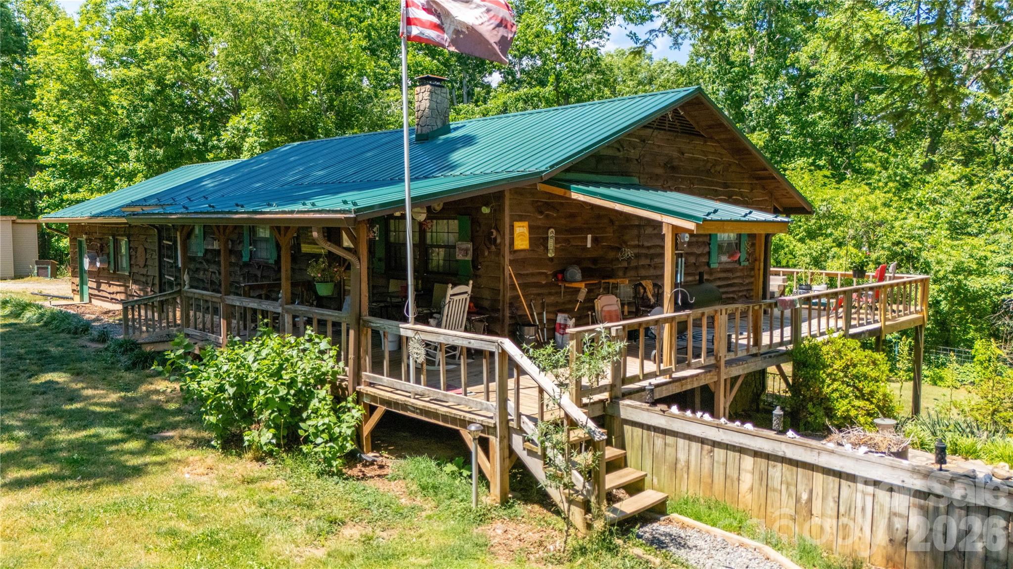 main property photo 6