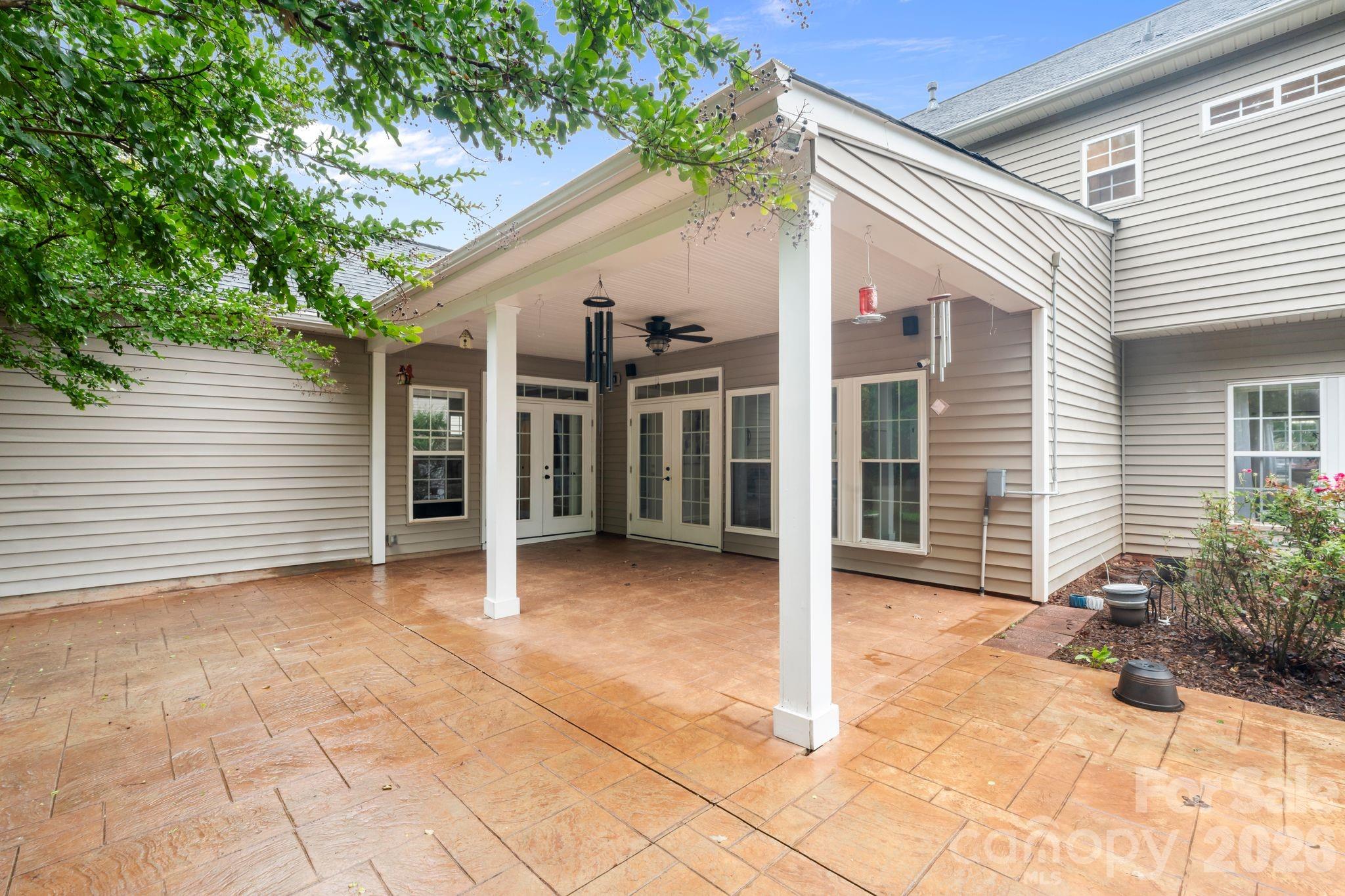 main property photo 41